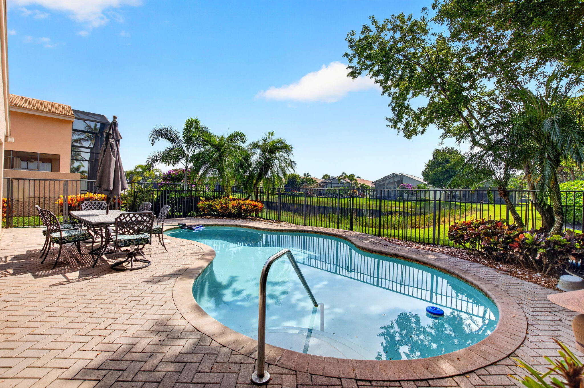 6815 Imperial Beach Circle Property Photo 24