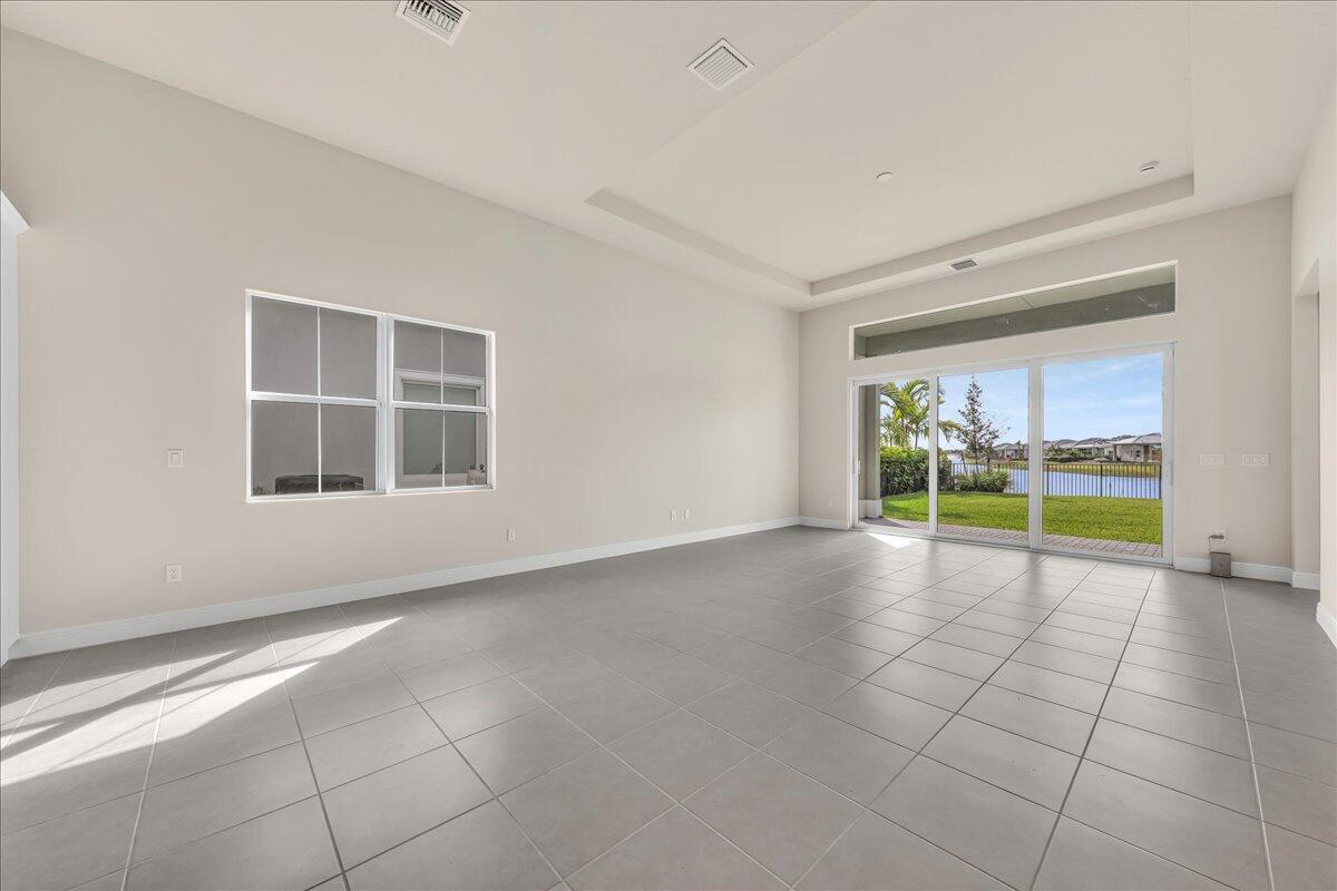 10161 Timber Creek Way Property Photo 32