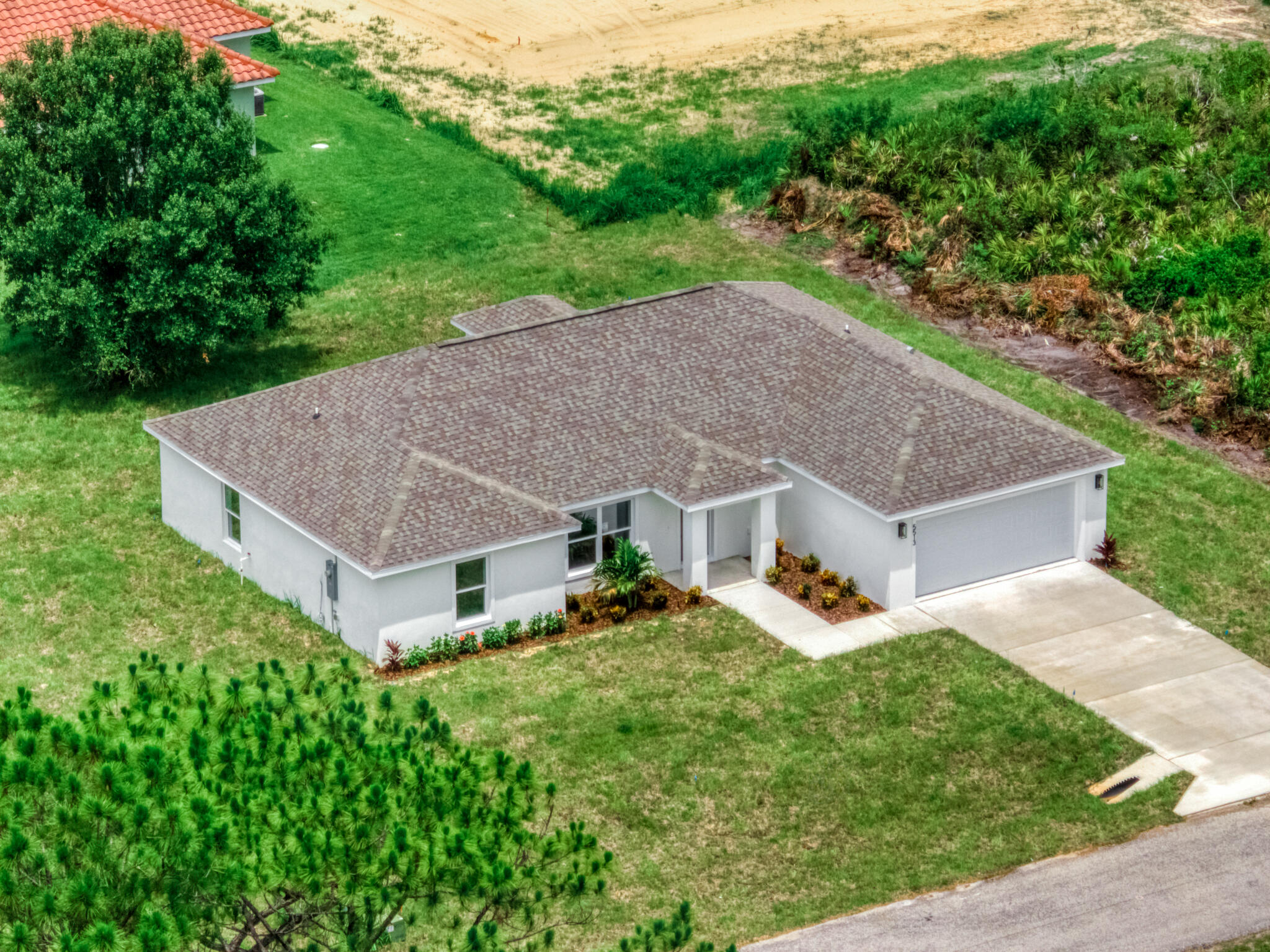 5513 Sopera Drive Property Photo 2
