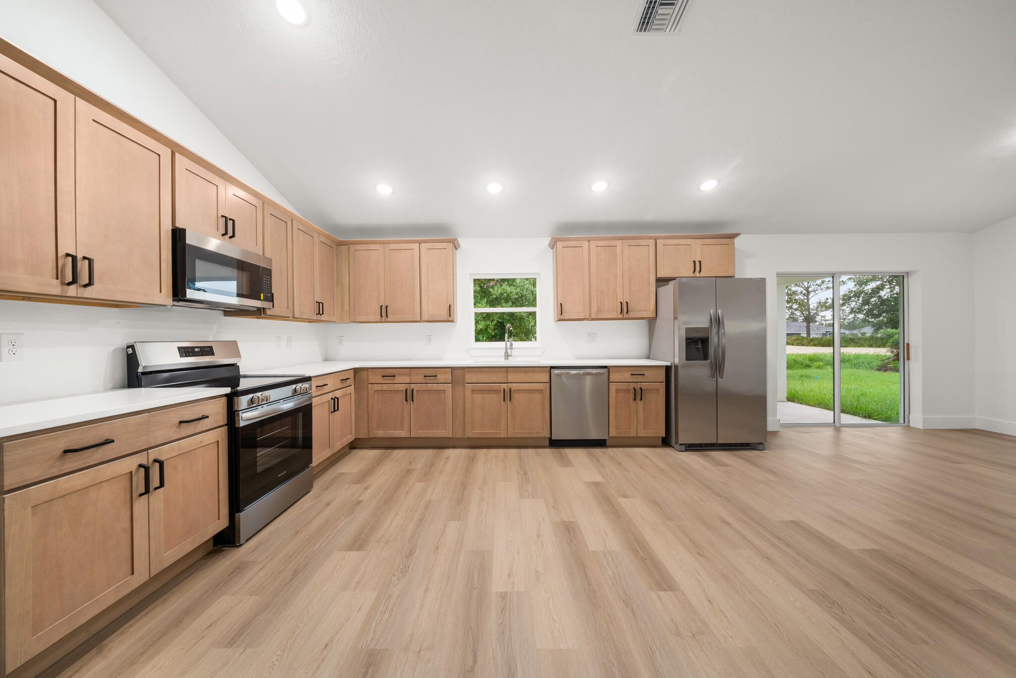 5513 Sopera Drive Property Photo 11