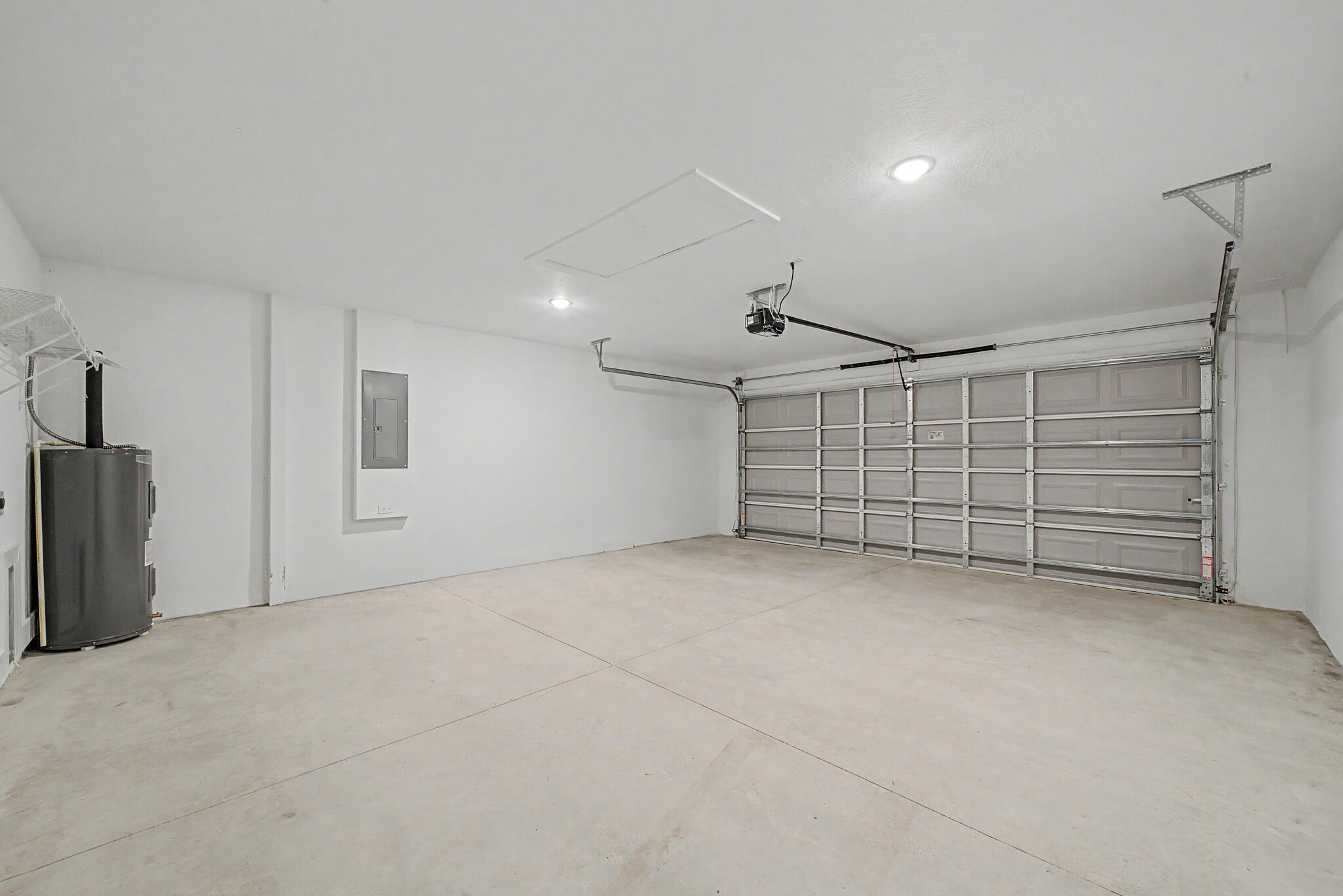 5513 Sopera Drive Property Photo 27