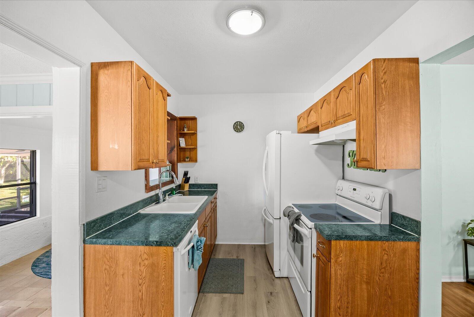 306 Fernandina Street Property Photo 10