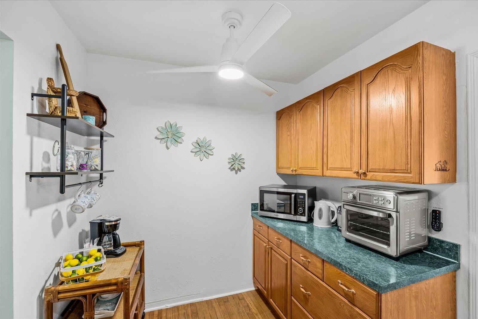 306 Fernandina Street Property Photo 14