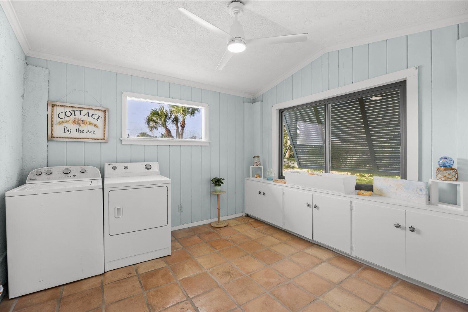 306 Fernandina Street Property Photo 16