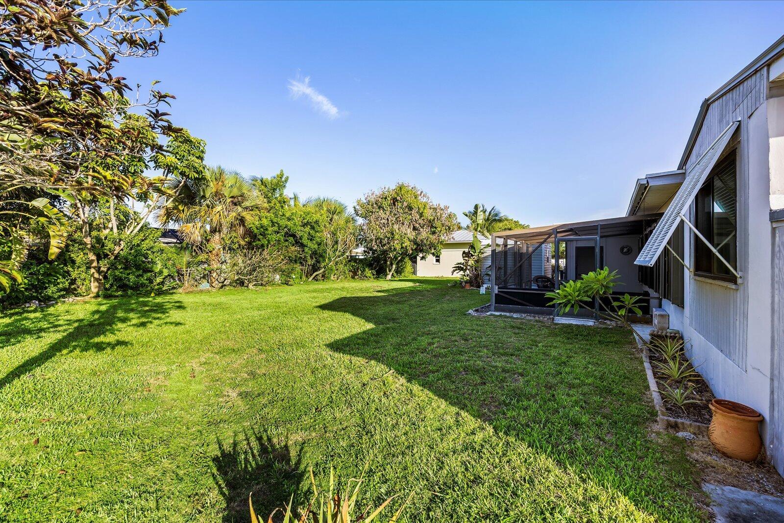 306 Fernandina Street Property Photo 33