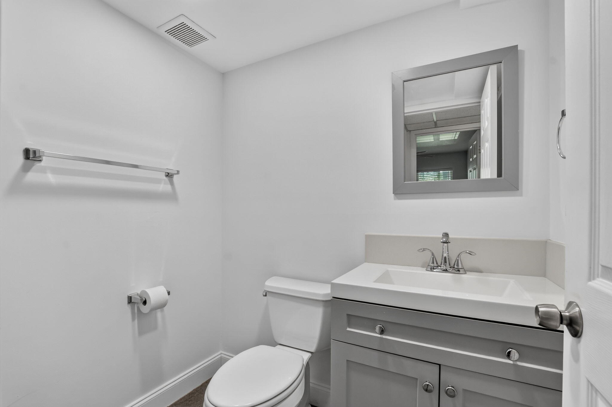 212 Monaco E Property Photo 18