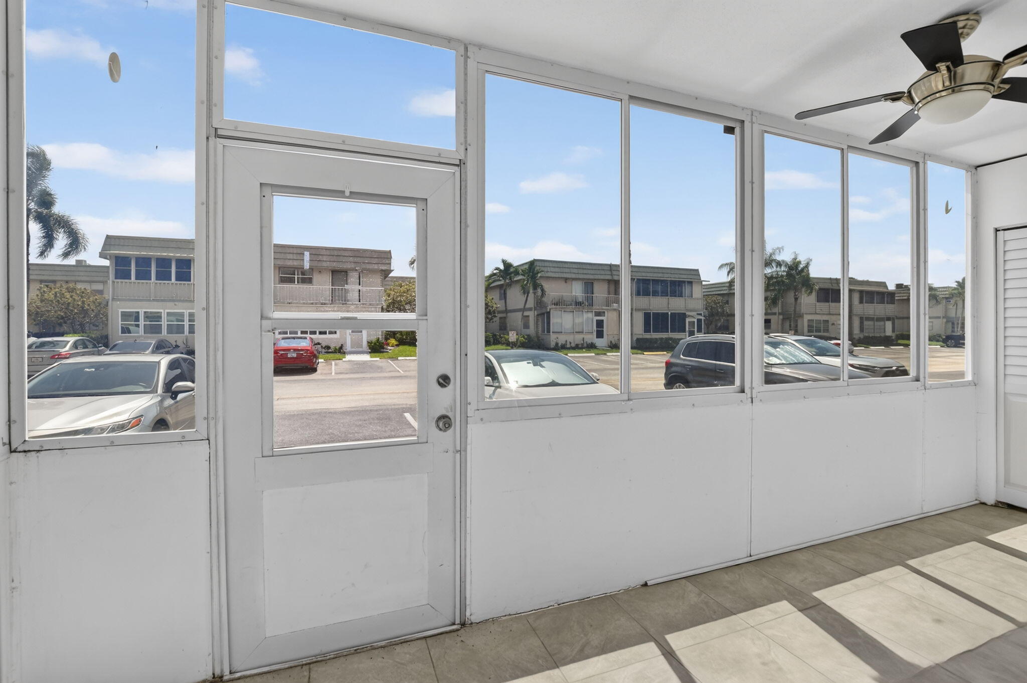 212 Monaco E Property Photo 23