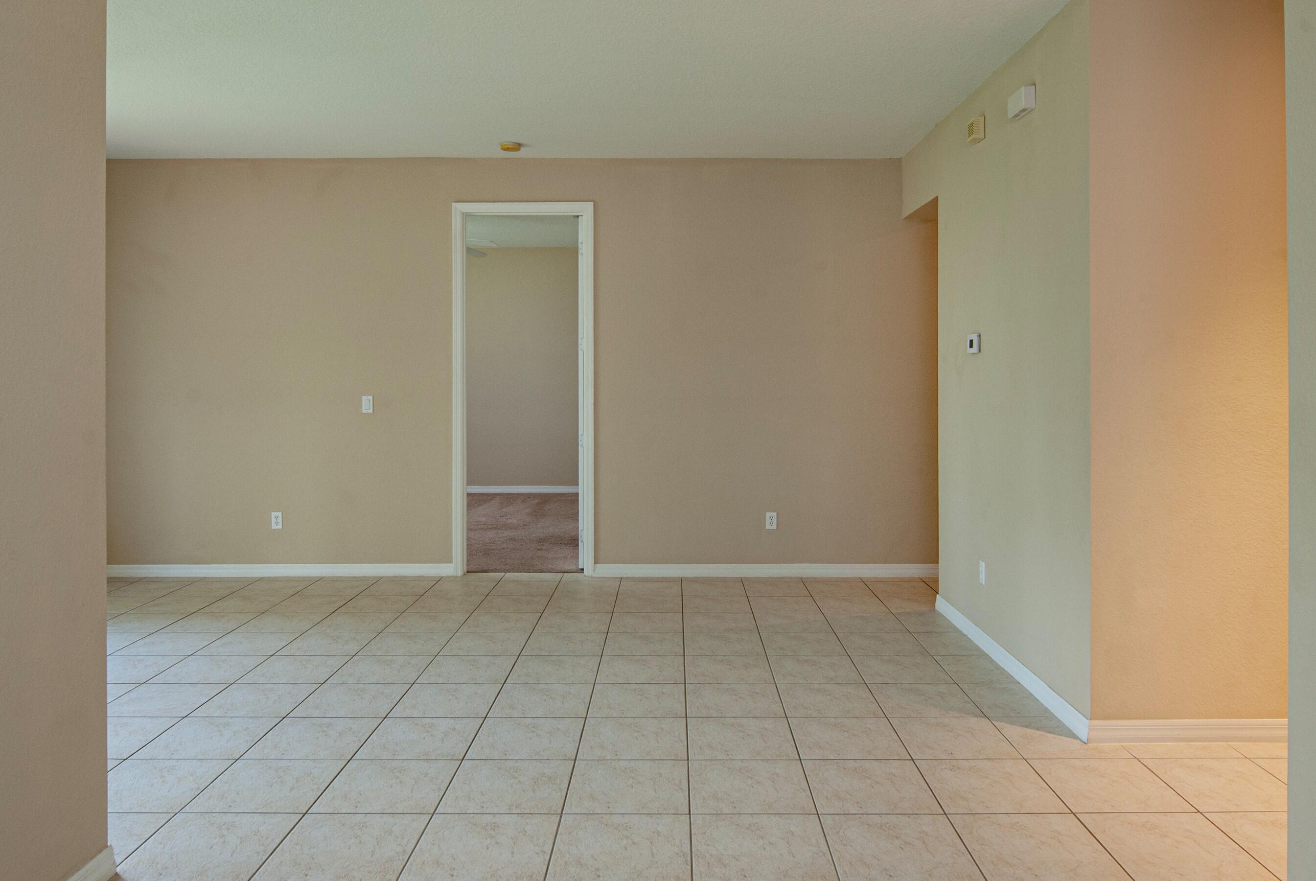 9851 E Verona Circle Property Photo 8