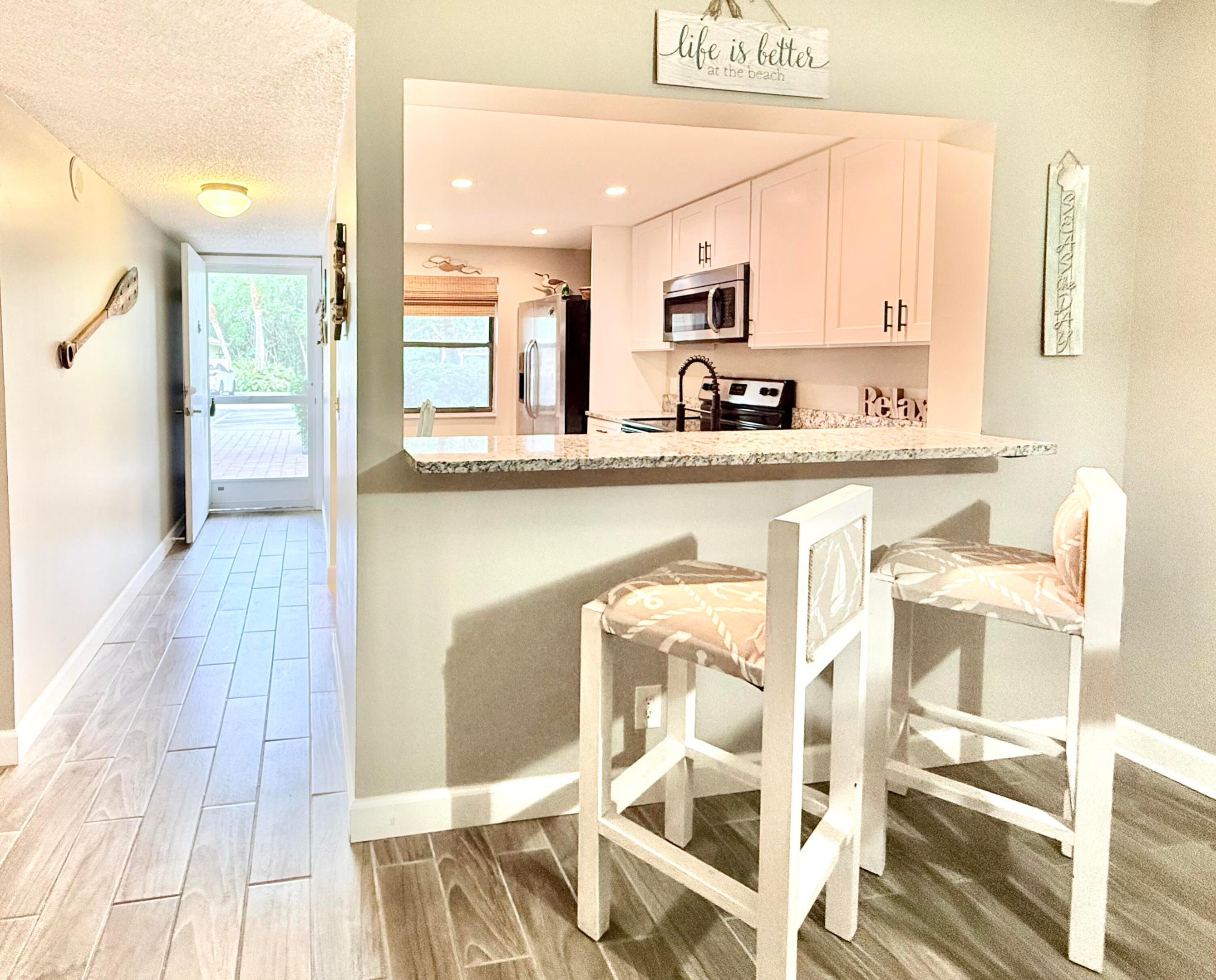 7370 S Ocean Drive 115 Property Photo 5