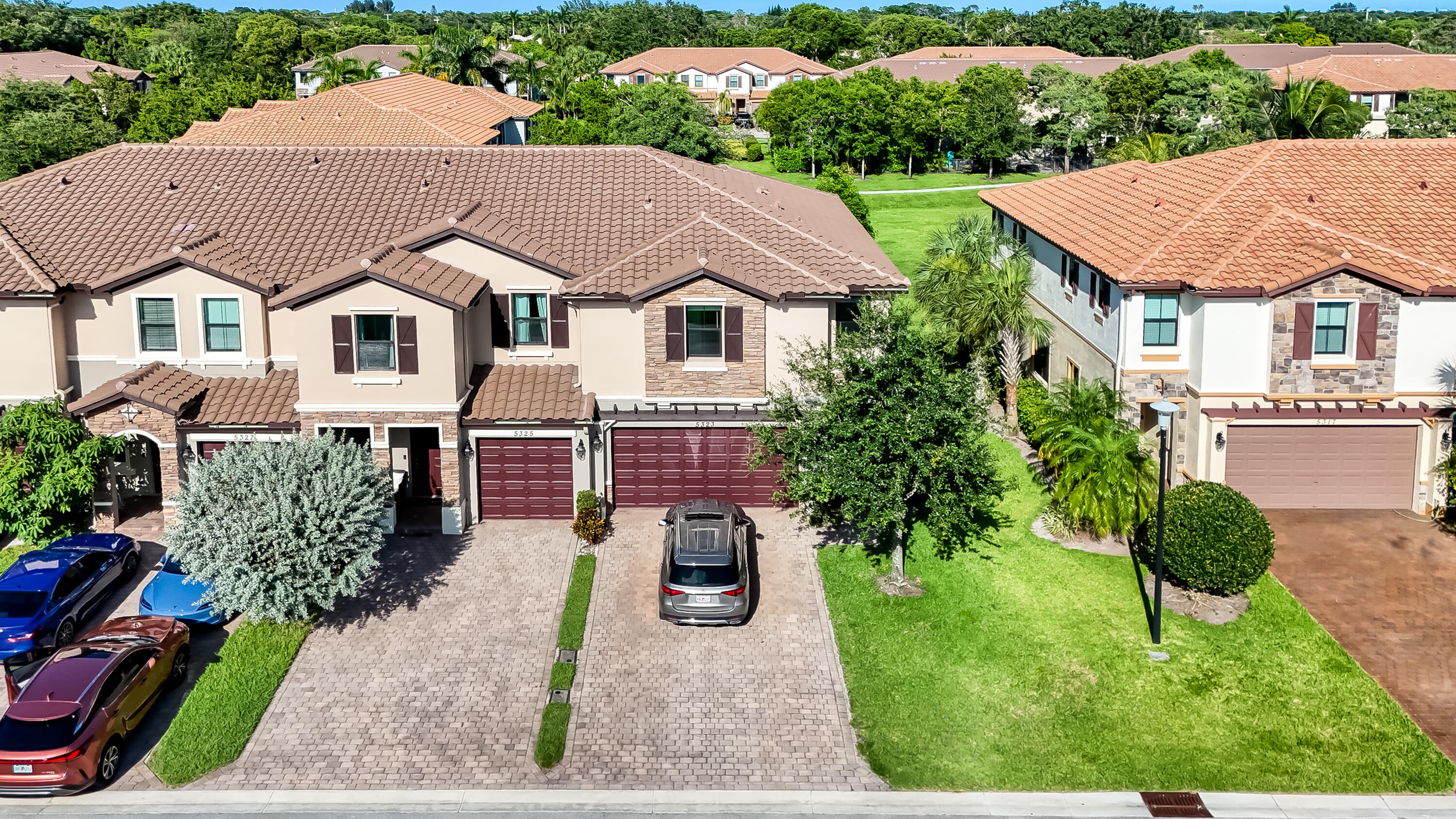5323 Santa Maria Avenue Property Photo 34