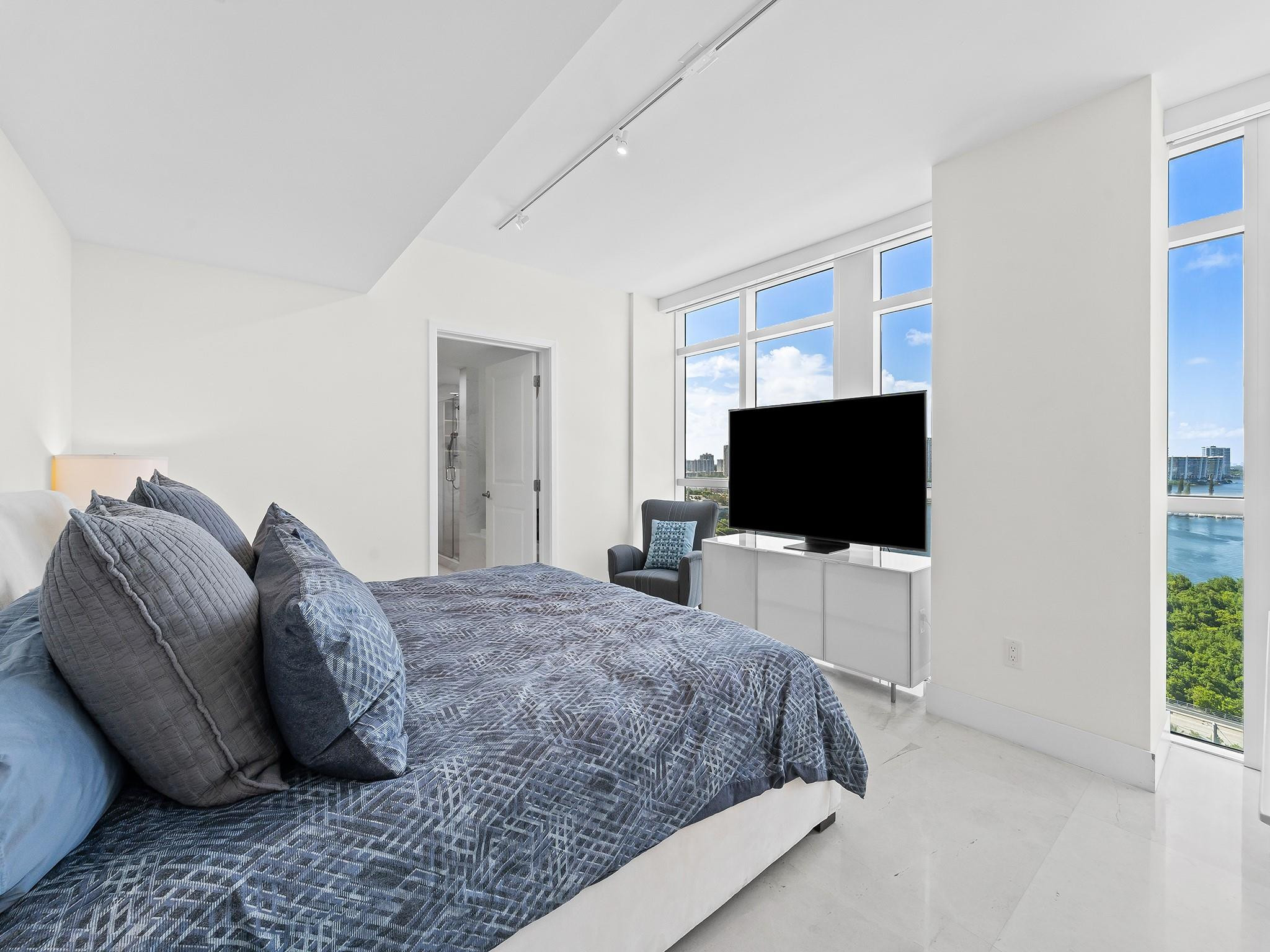 400 Sunny Isles Boulevard 1608 Property Photo 19