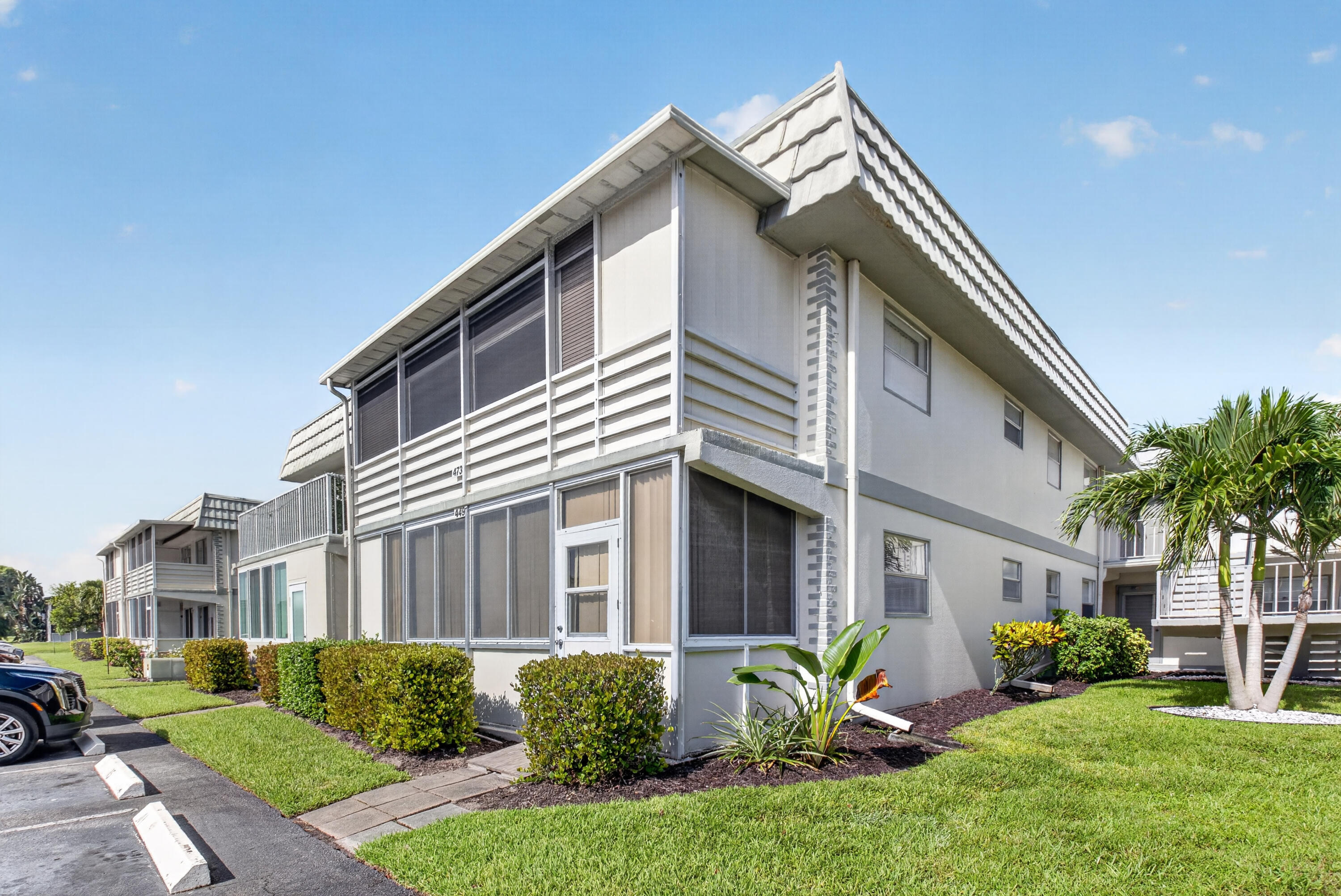 449 MONACO J Property Photo 1