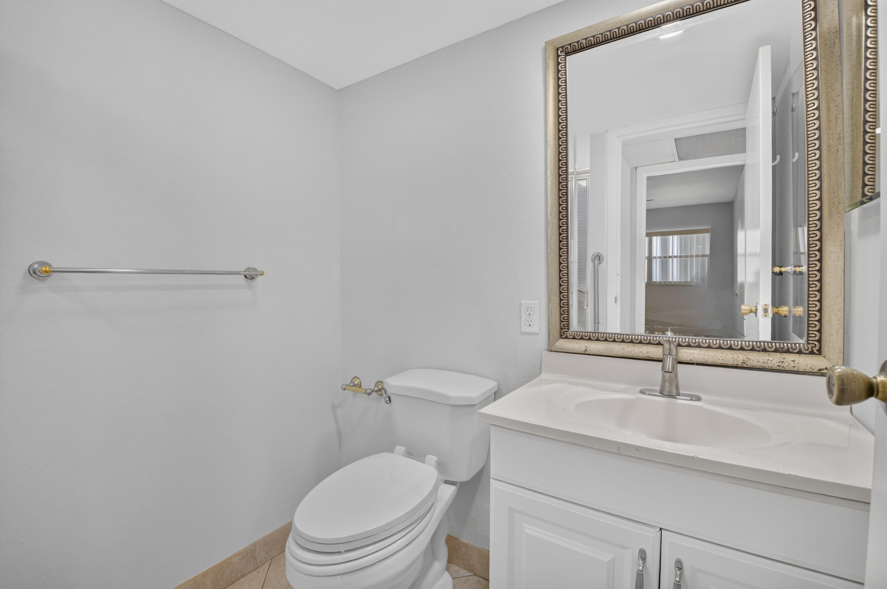 449 Monaco J Property Photo 14