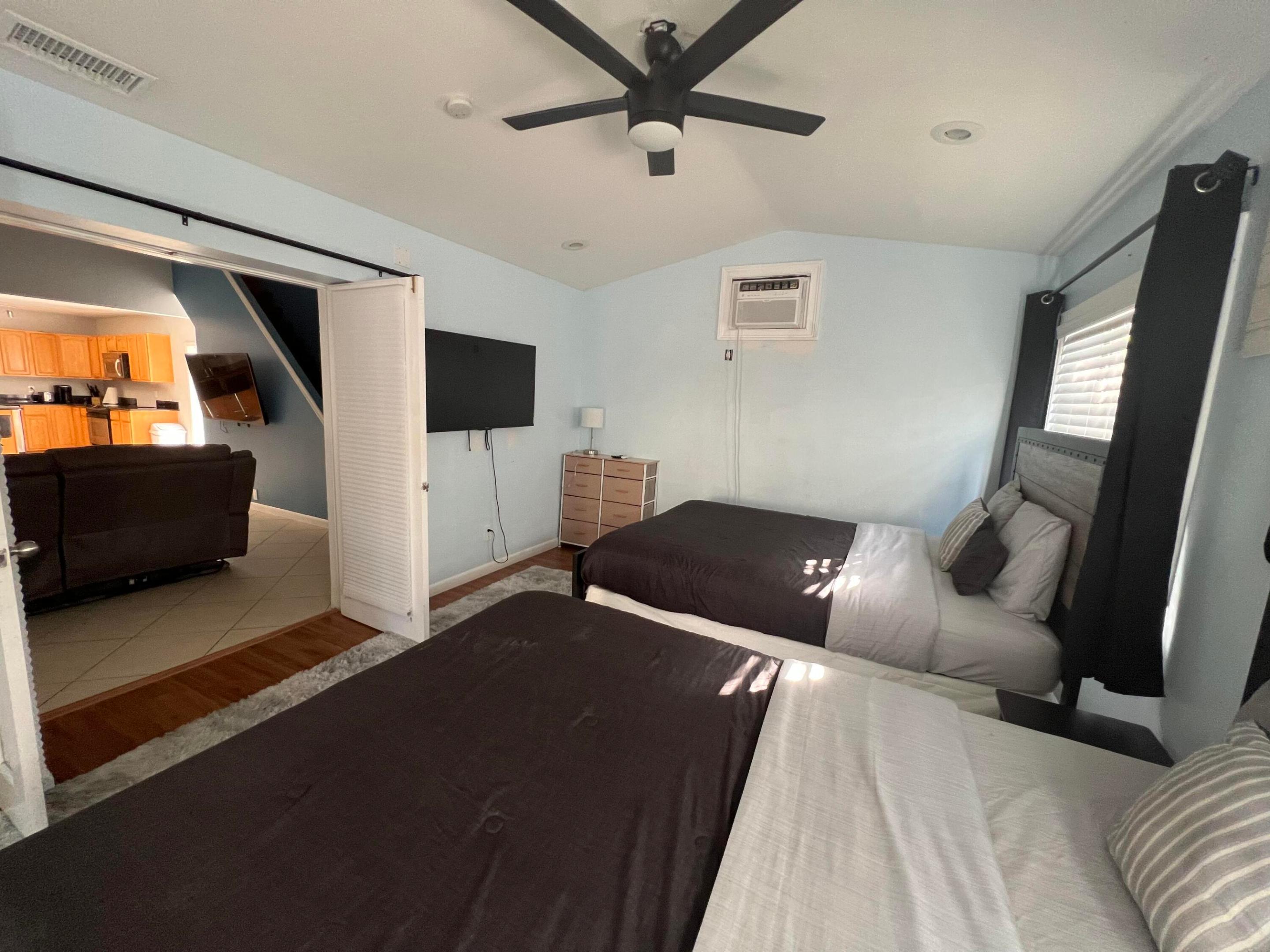 2417 Sundy Avenue Property Photo 17