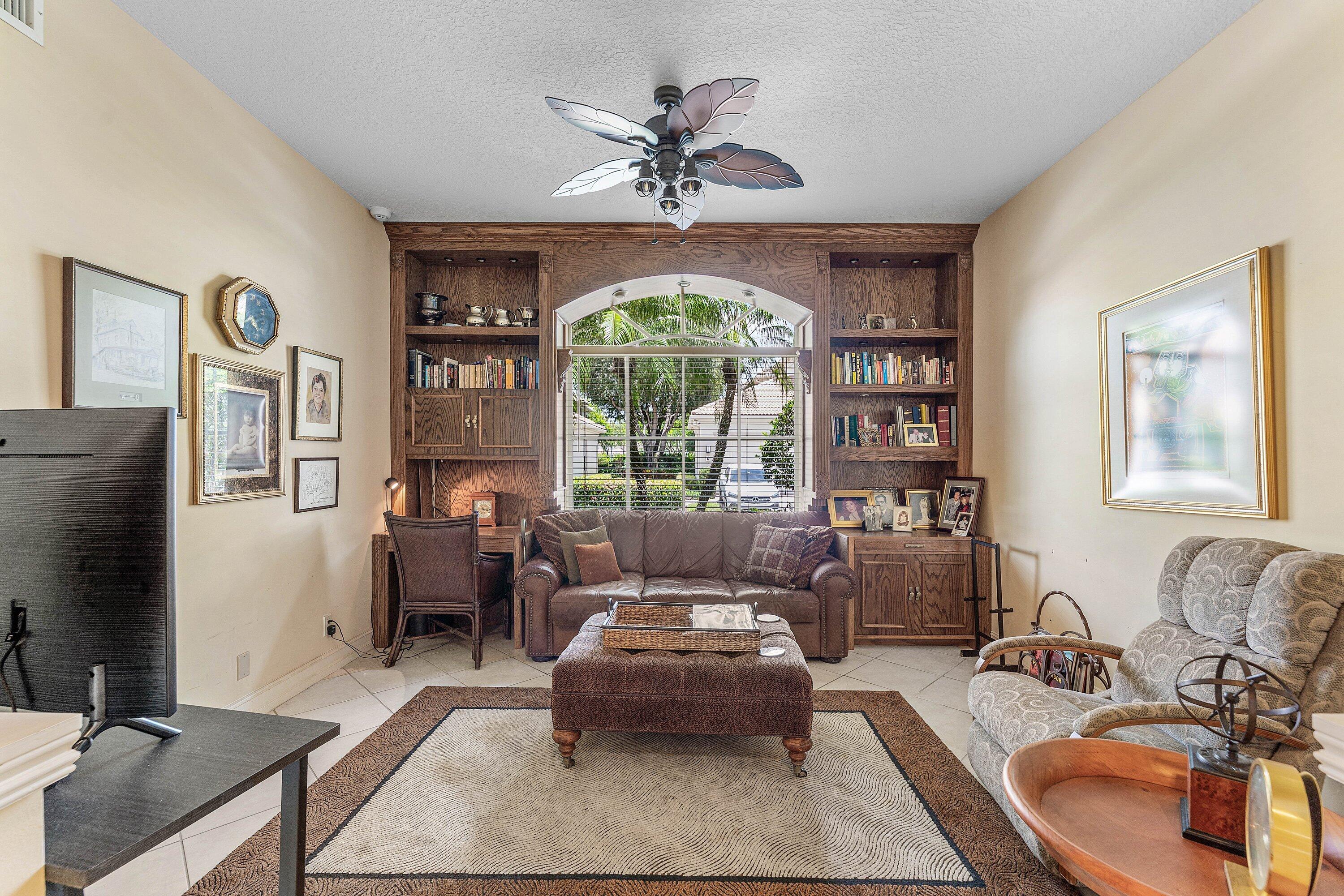 6166 Island Walk B Property Photo 4