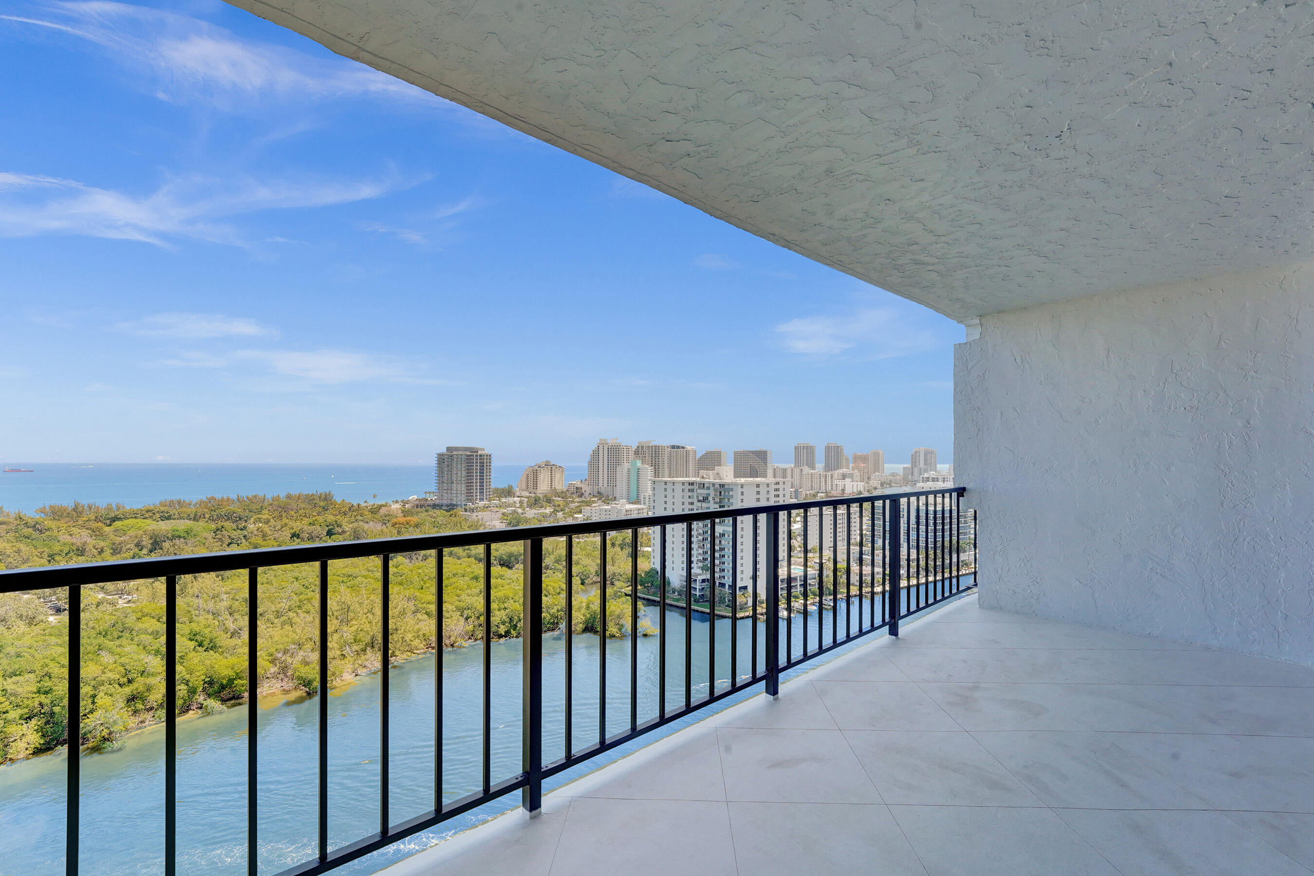 936 Intracoastal Drive 22f Property Photo 1