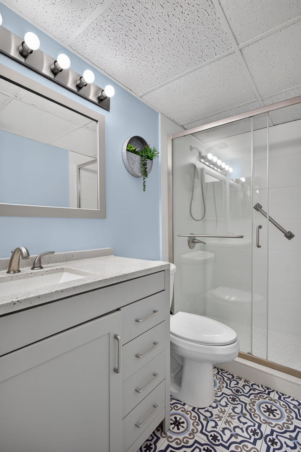 1030 Country Club Drive 205 Property Photo 19
