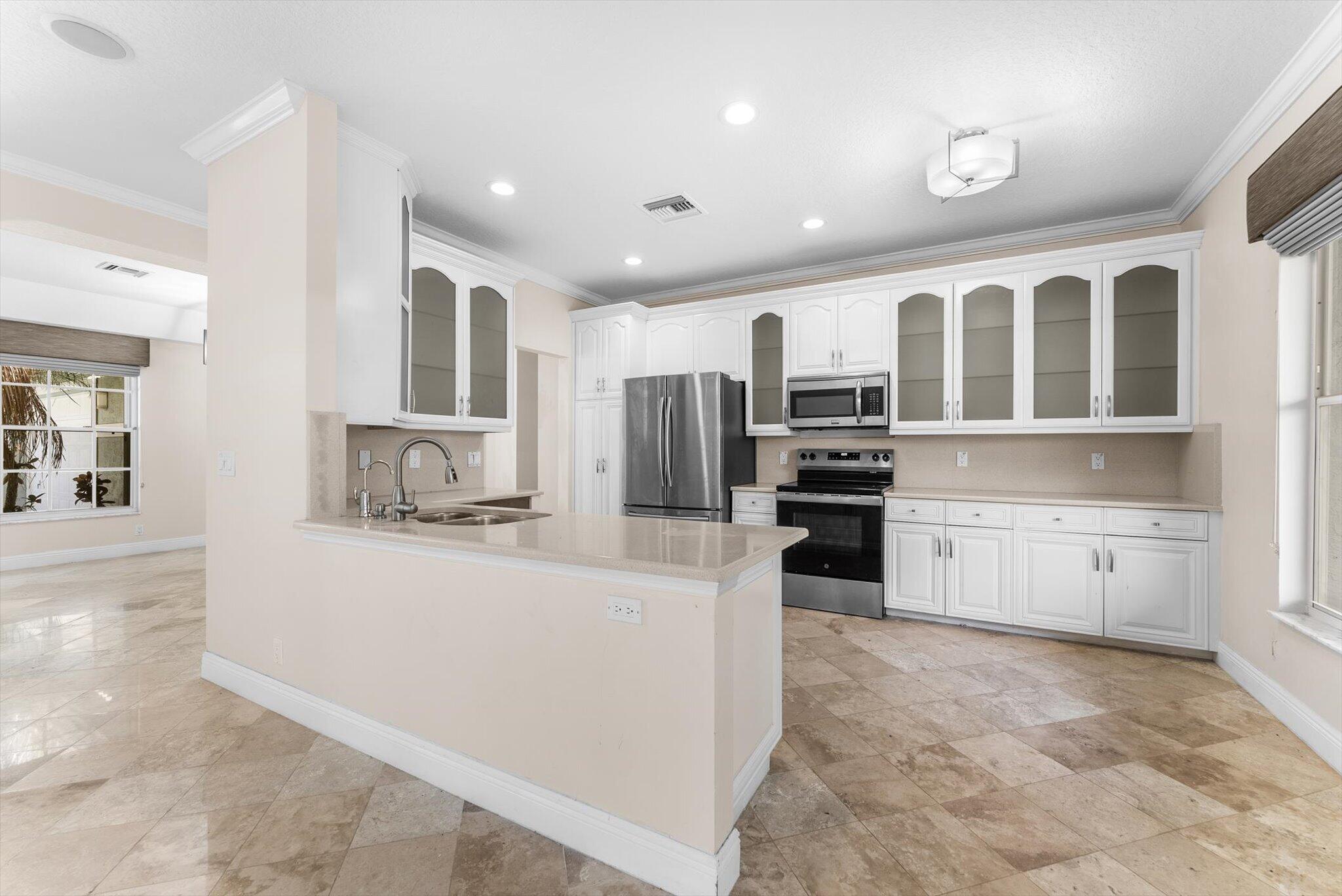 4 Glengary Road Property Photo 8