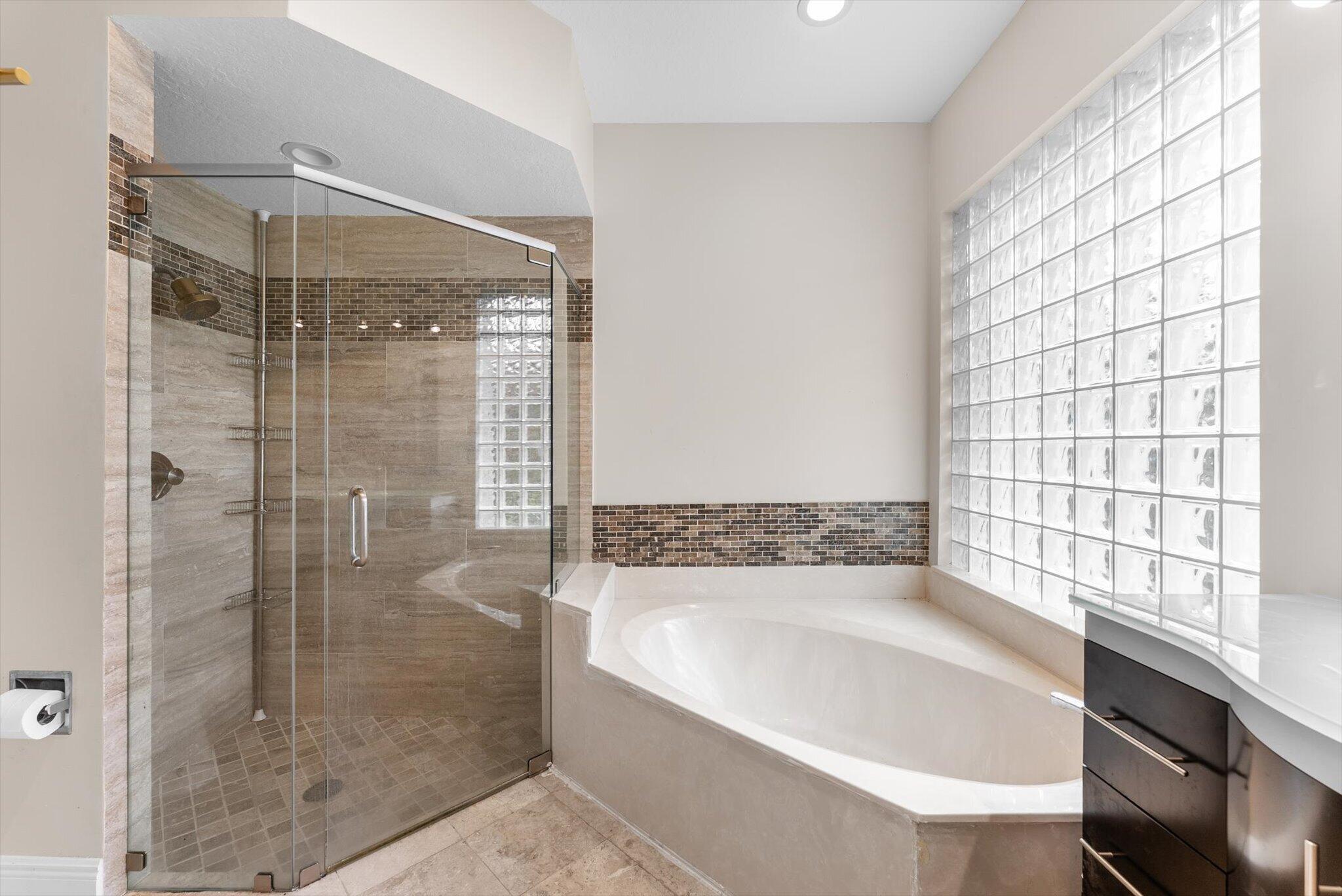 4 Glengary Road Property Photo 20