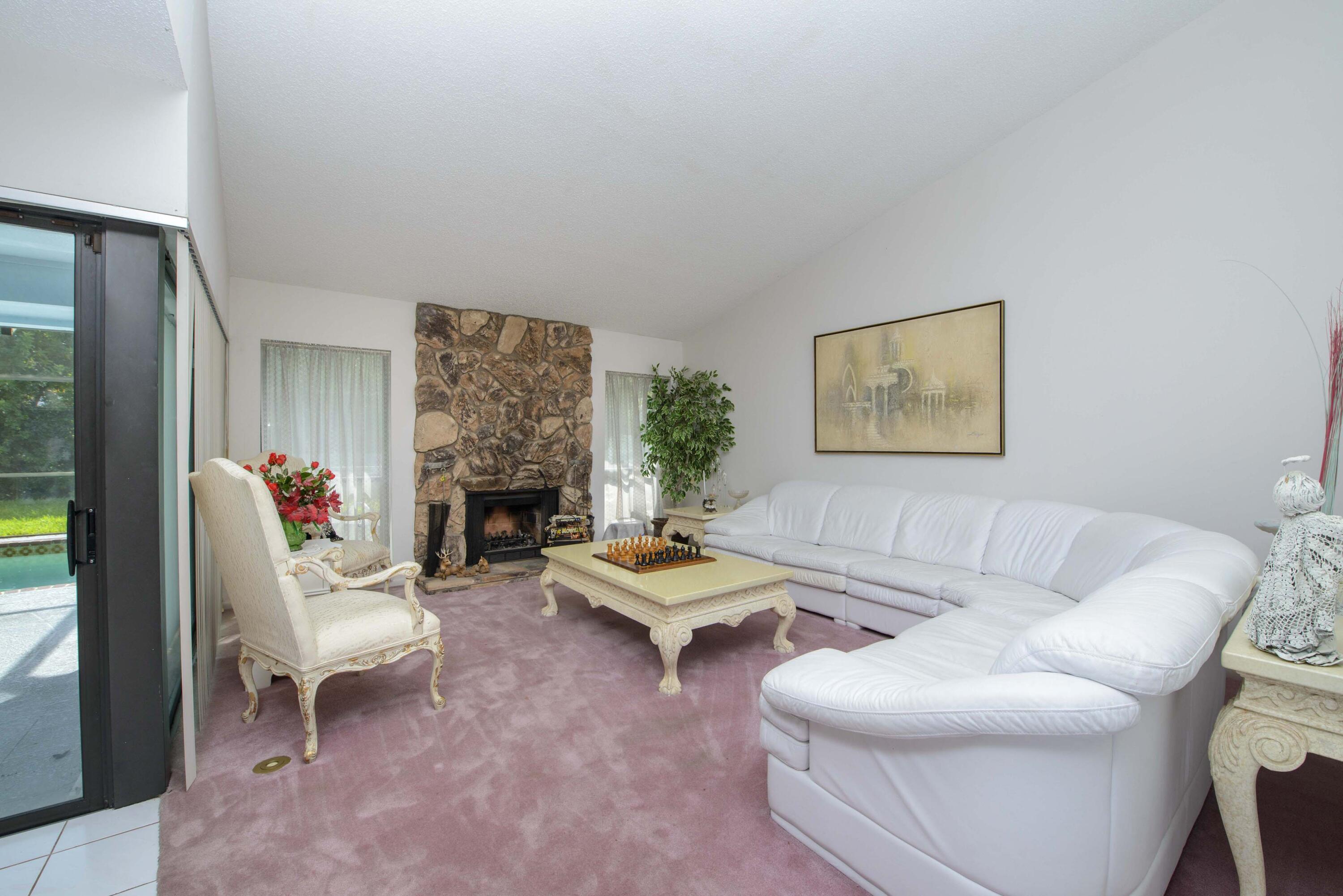 12403 Westhall Place Property Photo 8