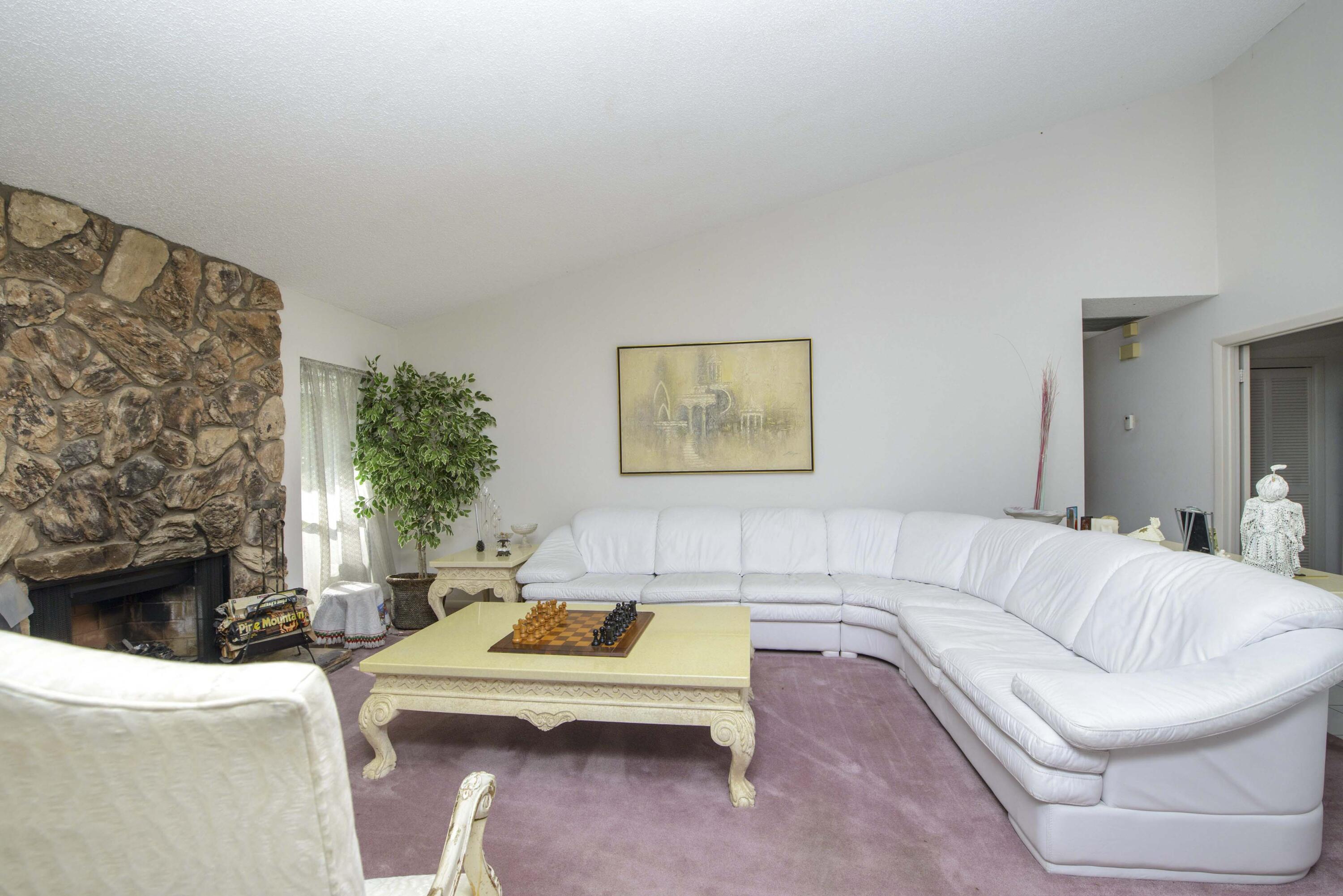12403 Westhall Place Property Photo 9