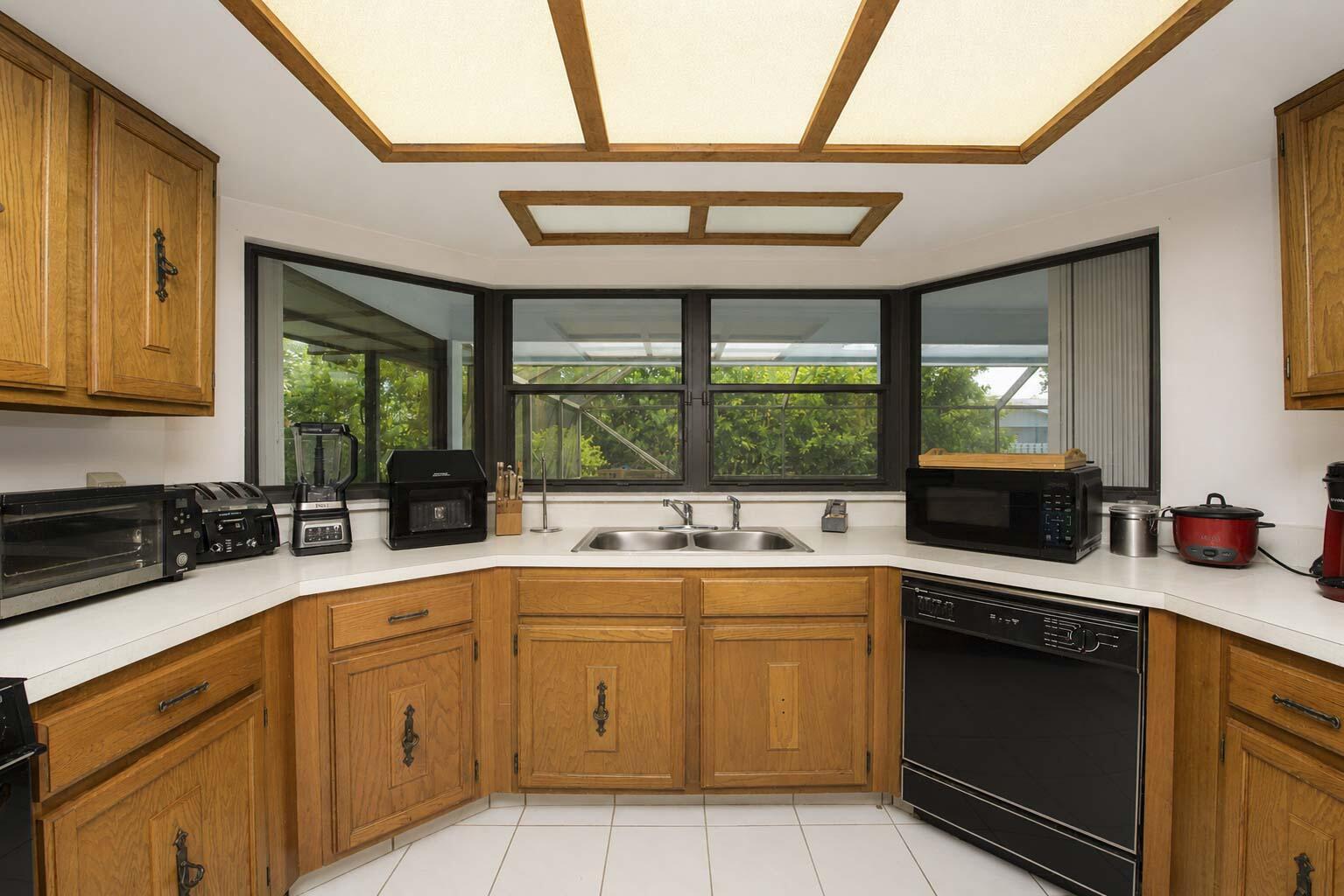 12403 Westhall Place Property Photo 29