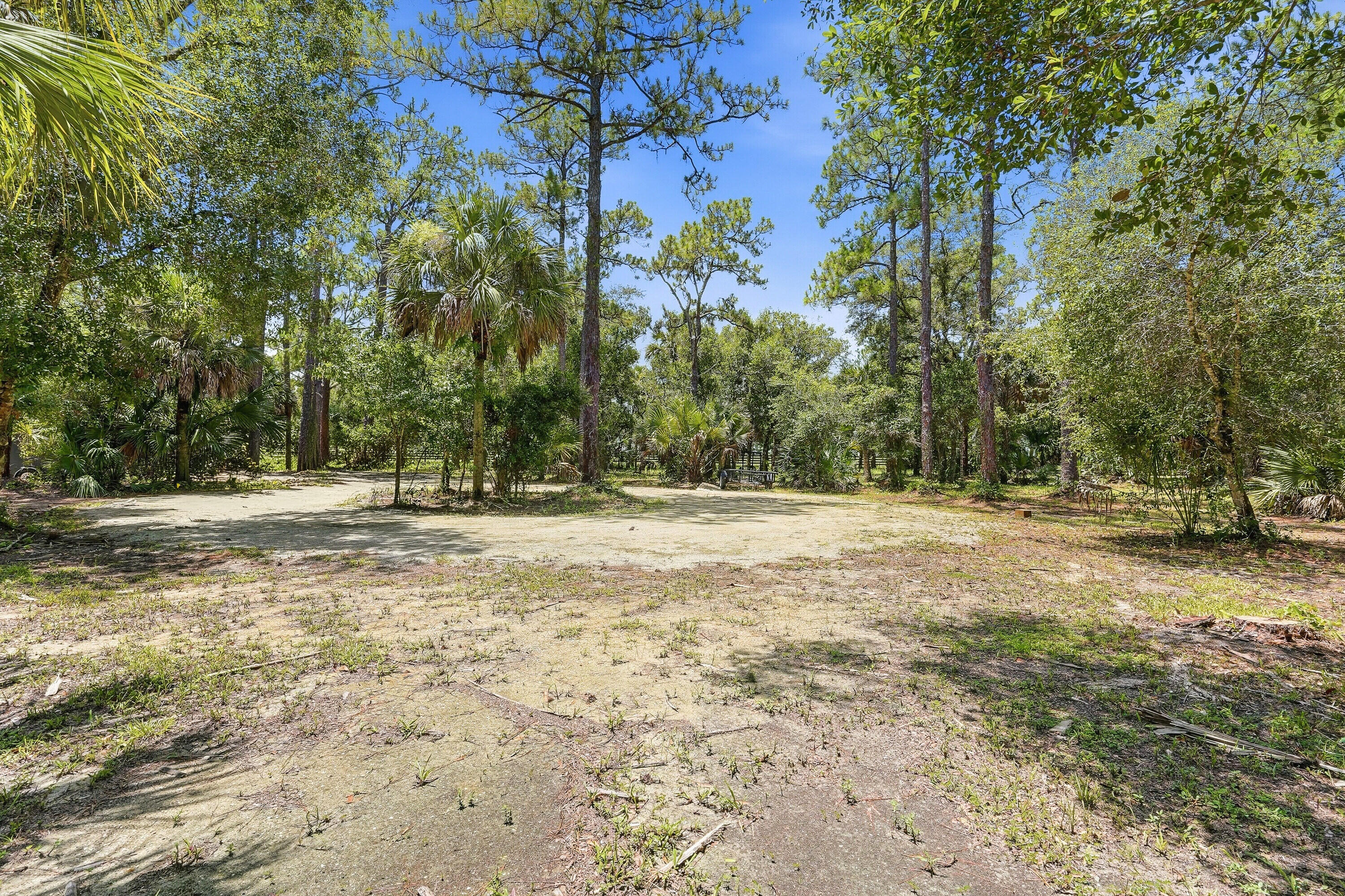 6413 S Header Canal Road Property Photo 17