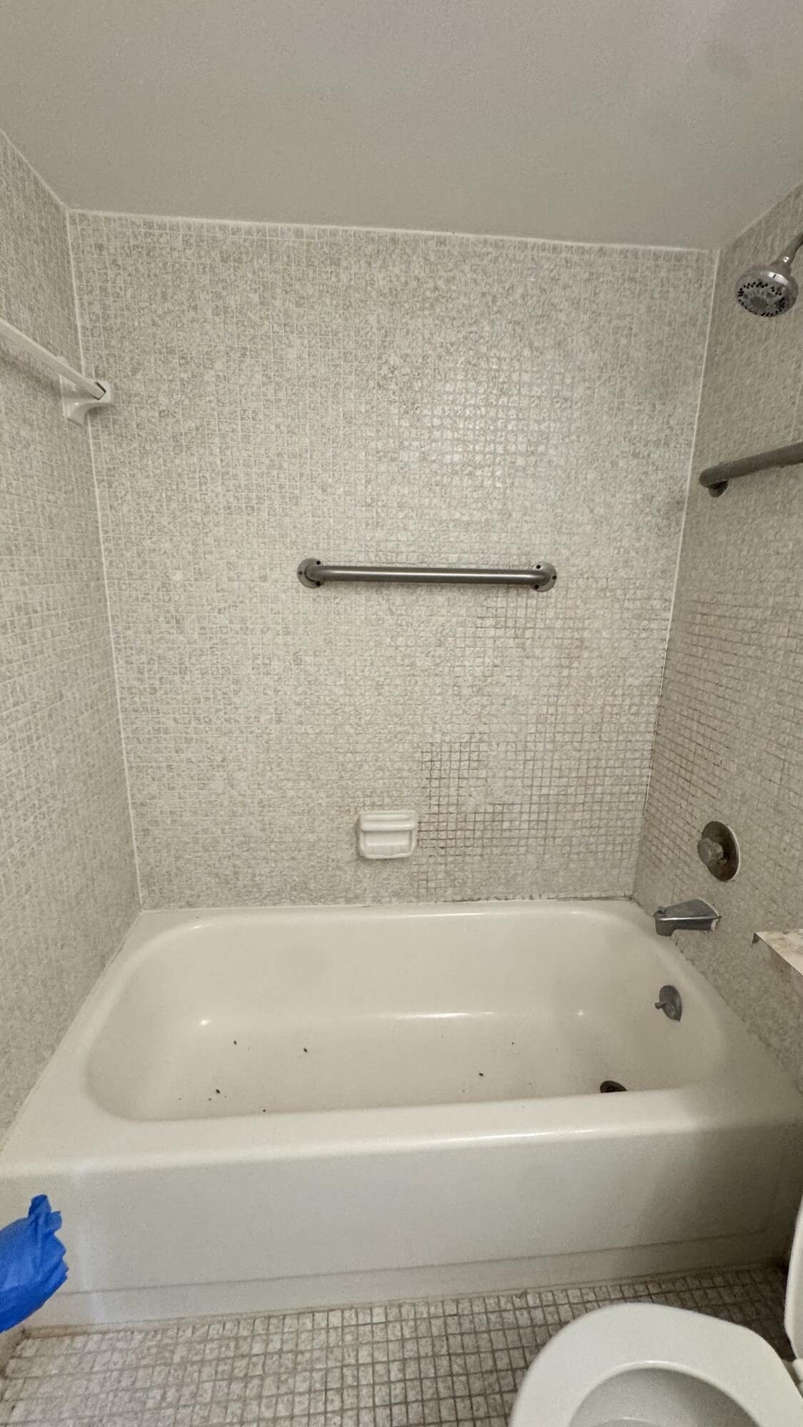 100 Village Green Circle E 314 Property Photo 9