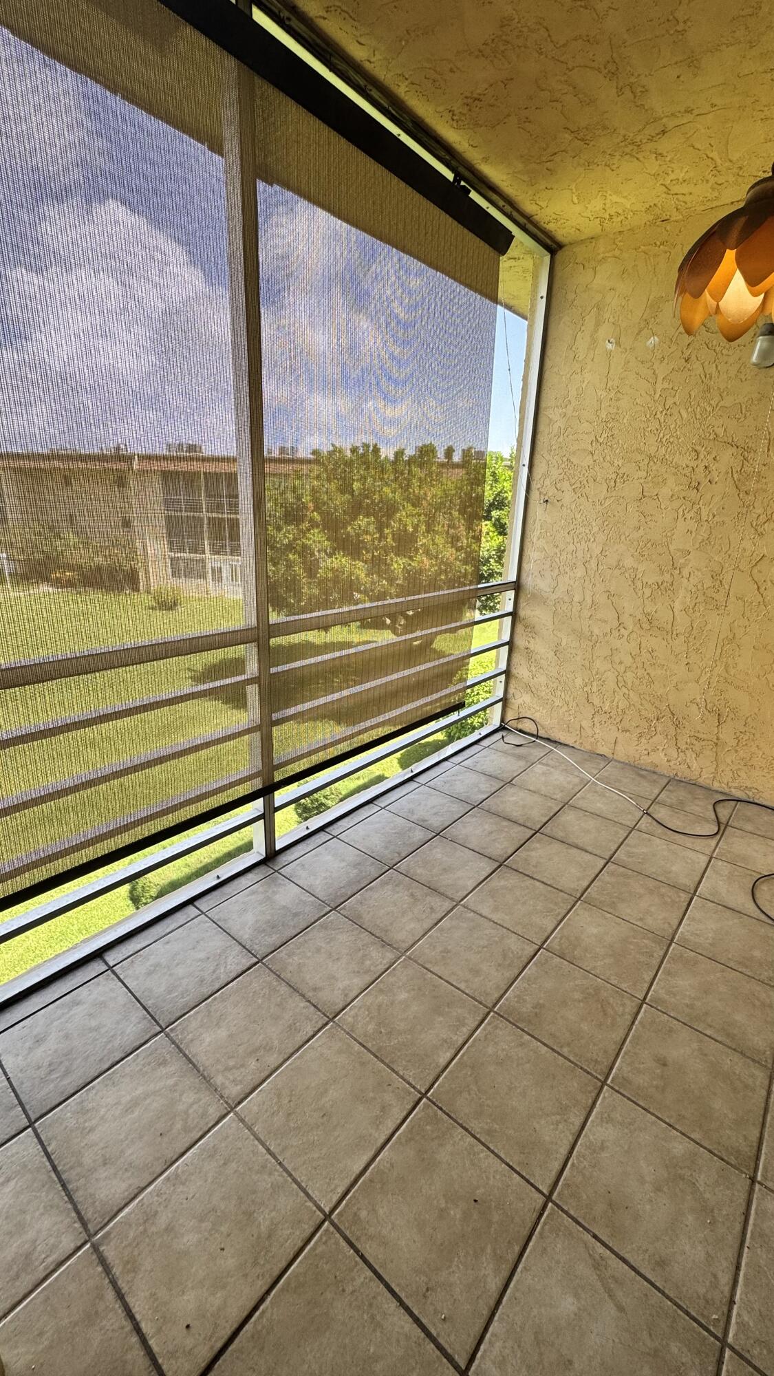 100 Village Green Circle E 314 Property Photo 13