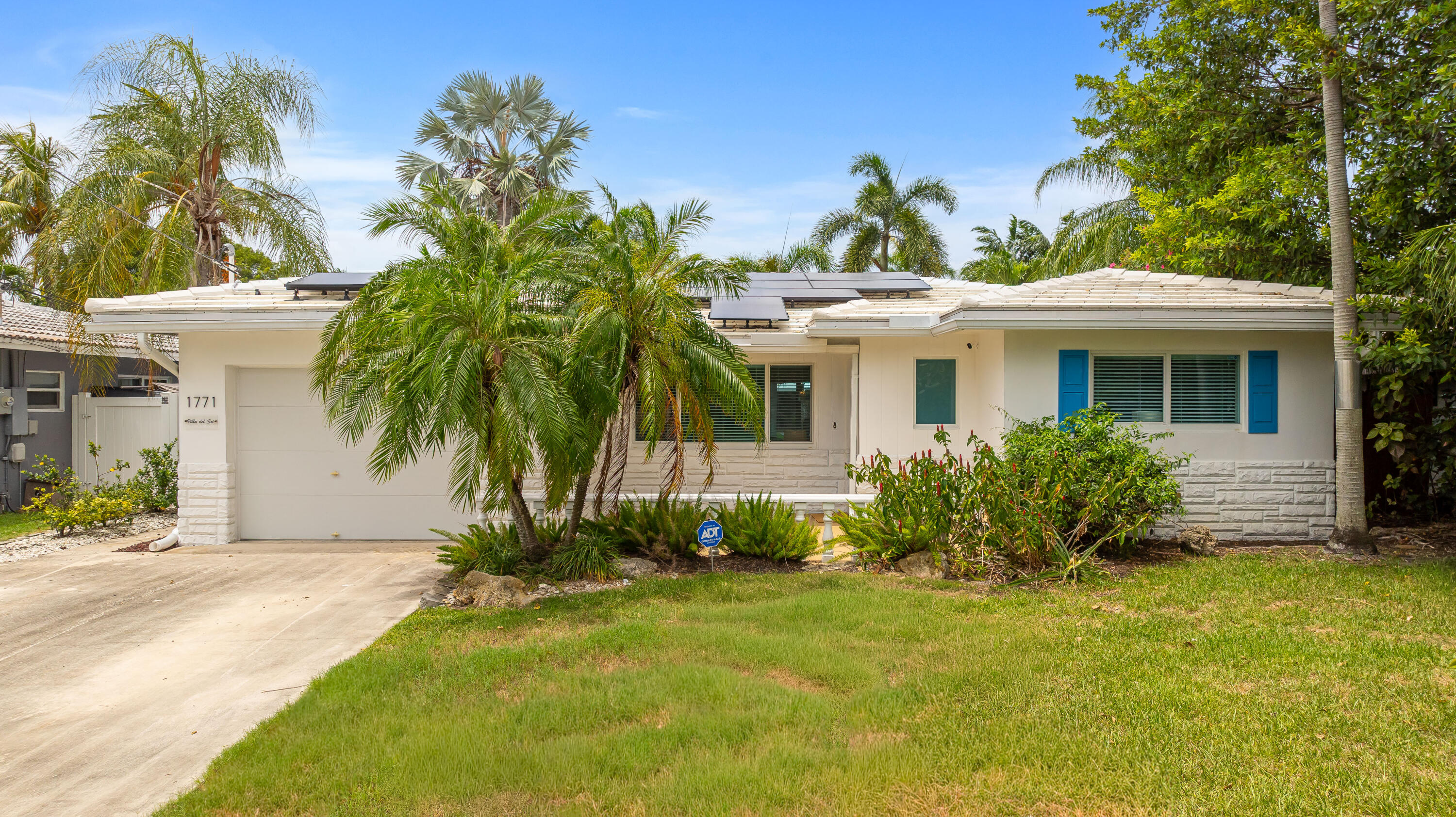 1771 Ne 33rd Street Property Photo 1