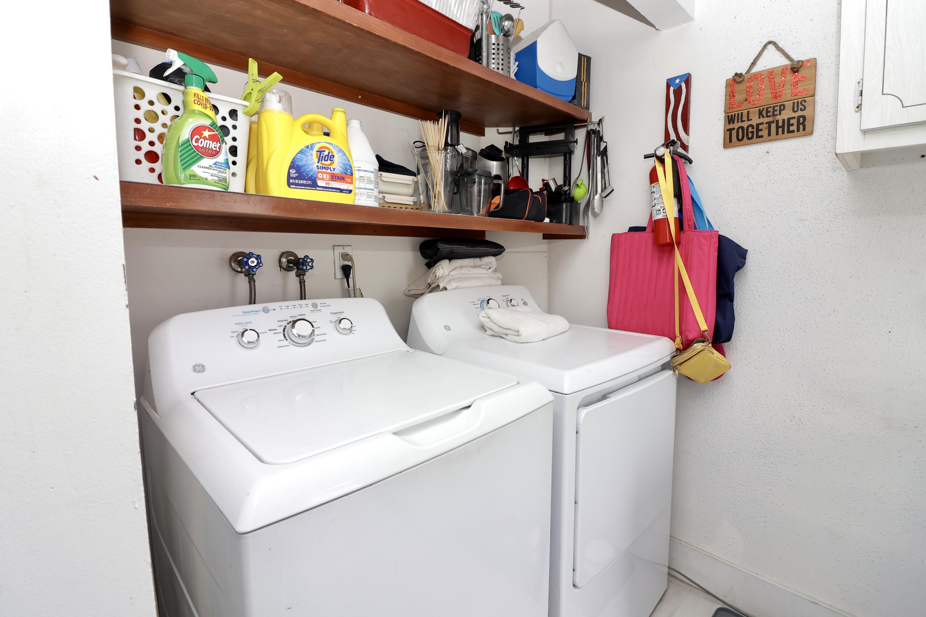 8103 Nw 58th Place Property Photo 12