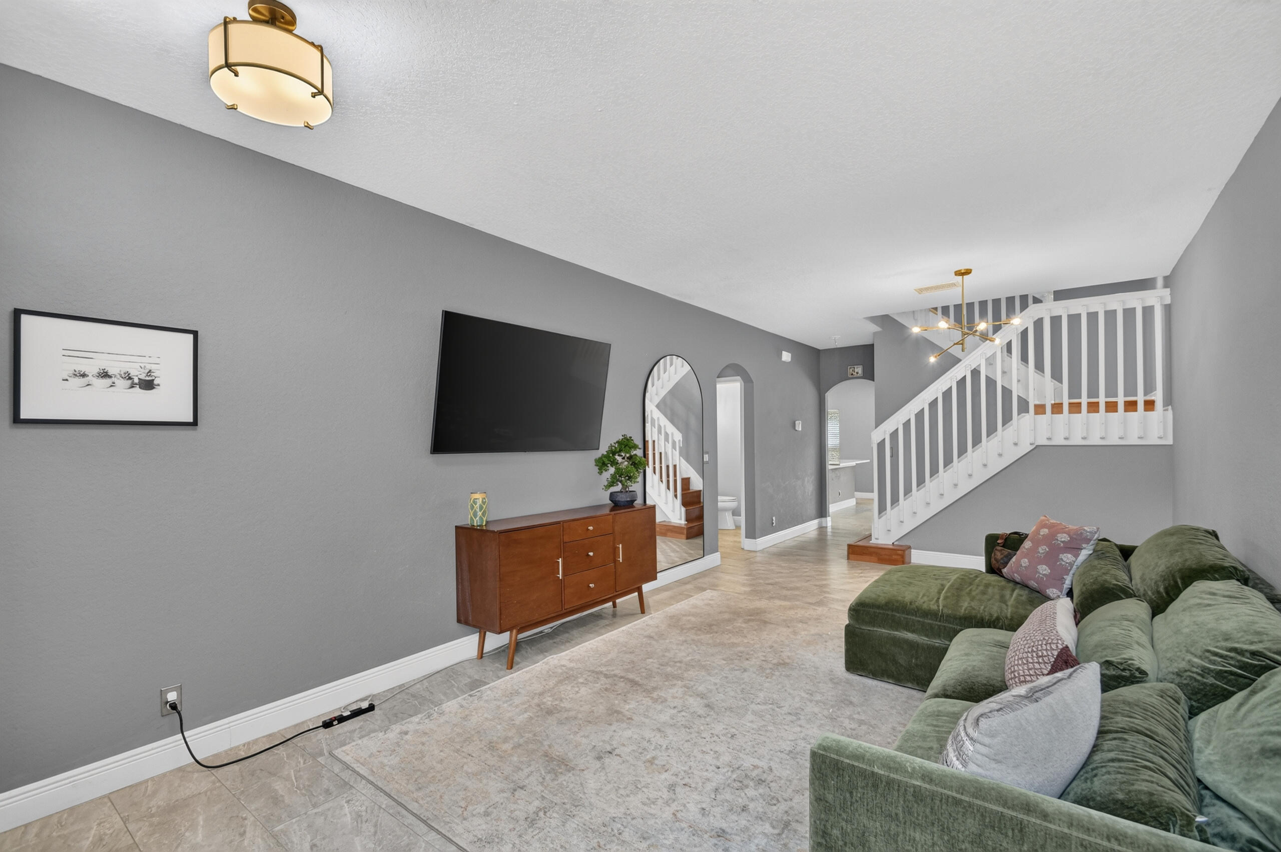 308 Spruce Street Property Photo 6