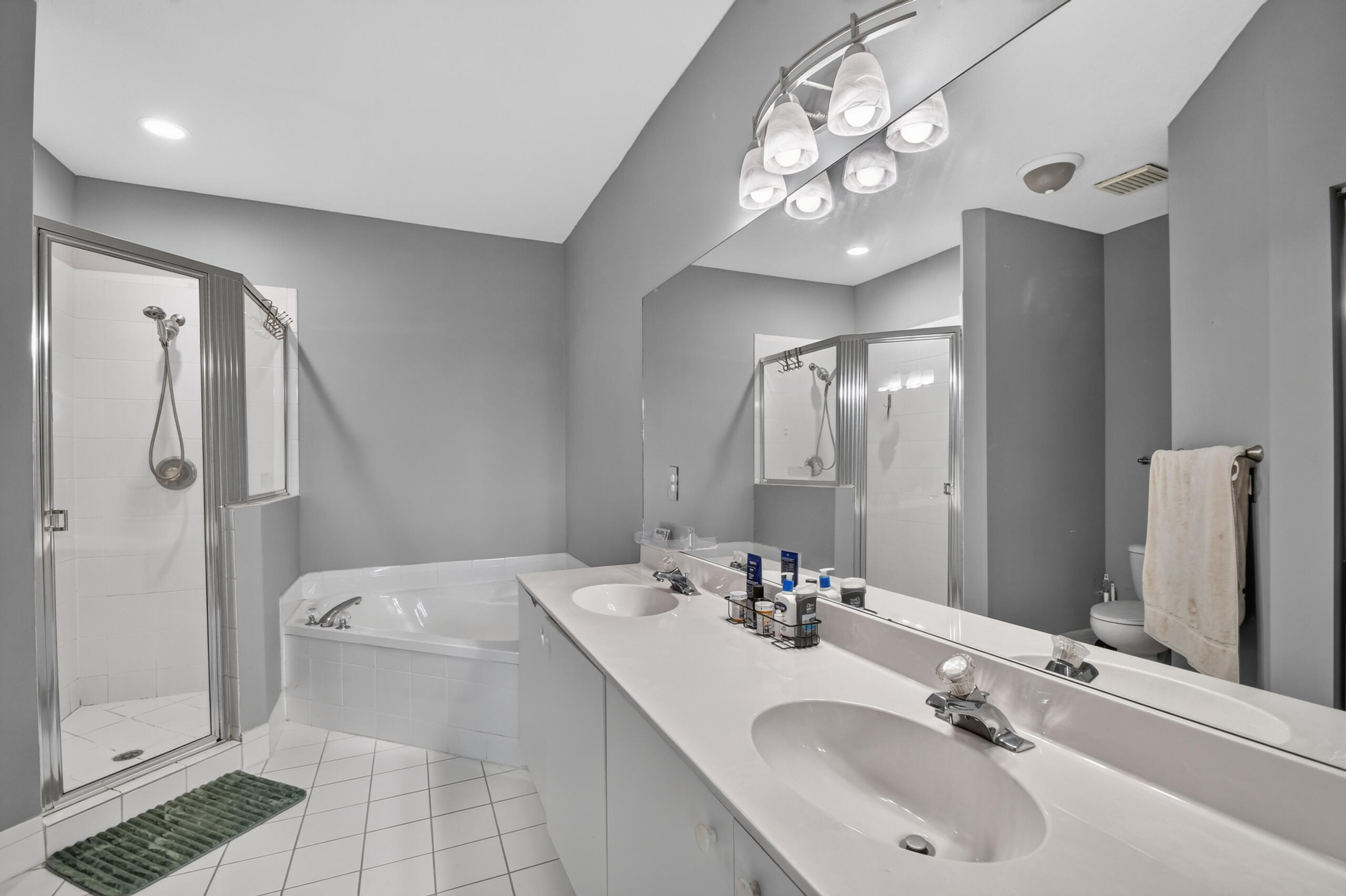 308 Spruce Street Property Photo 37