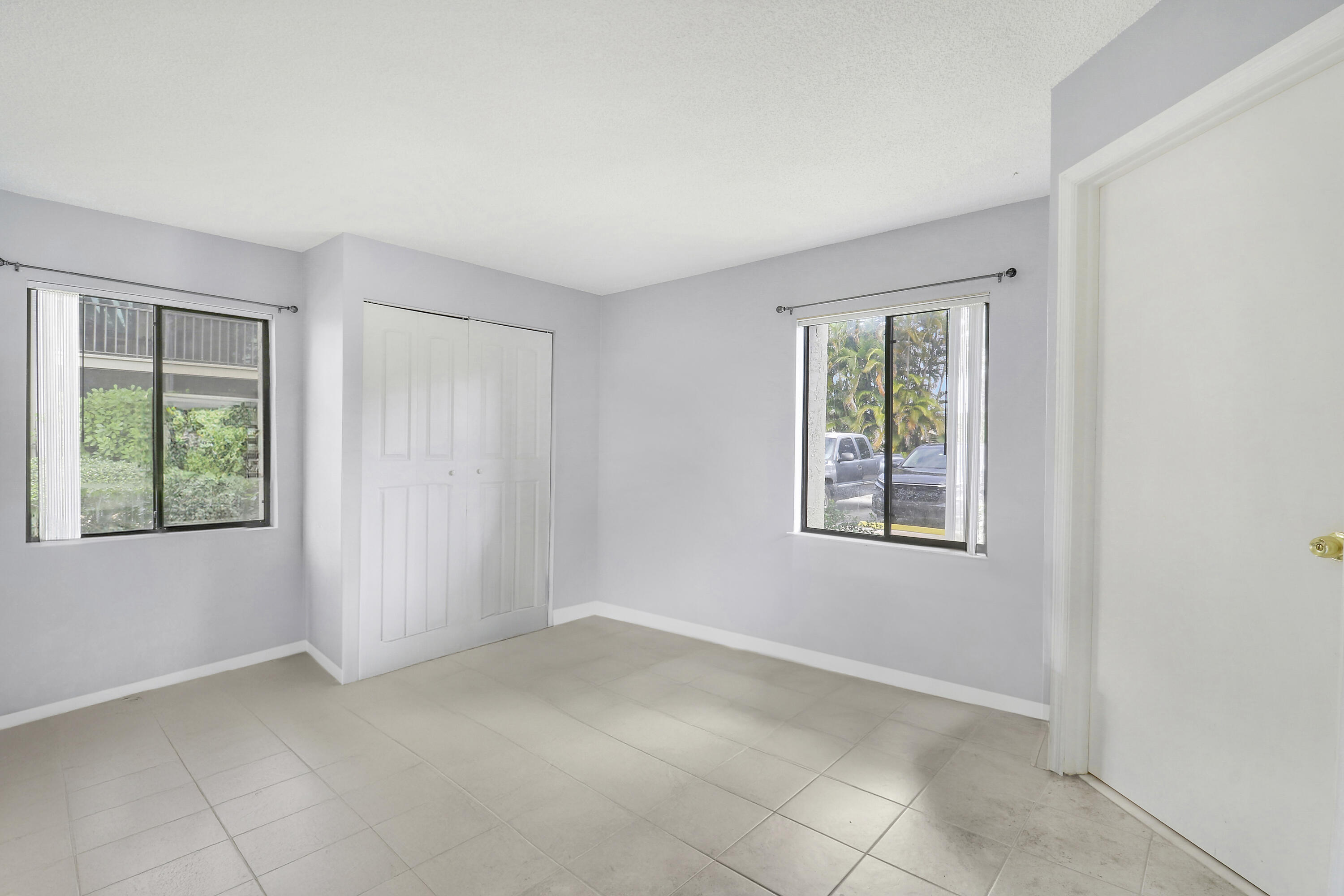 150 Pineview Road C4 Property Photo 11
