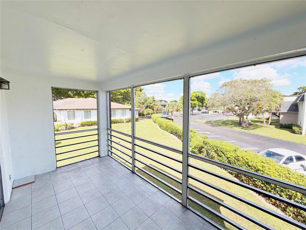 2710 Riverside Drive 201-a Property Photo 31