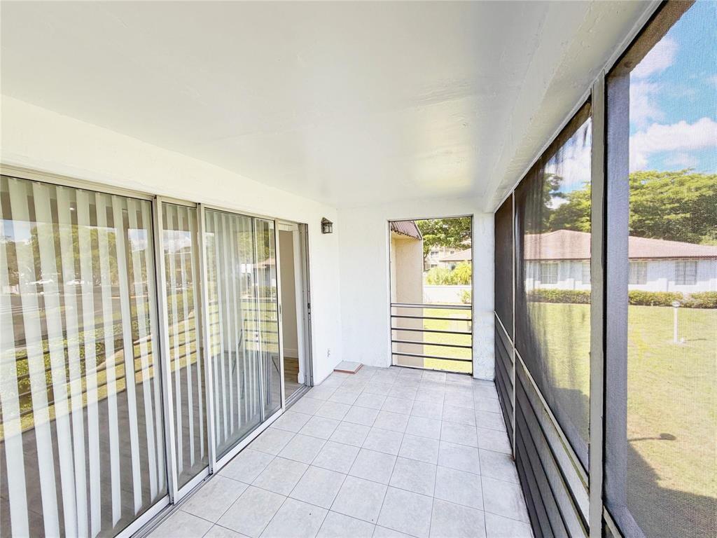2710 Riverside Drive 201-a Property Photo 33