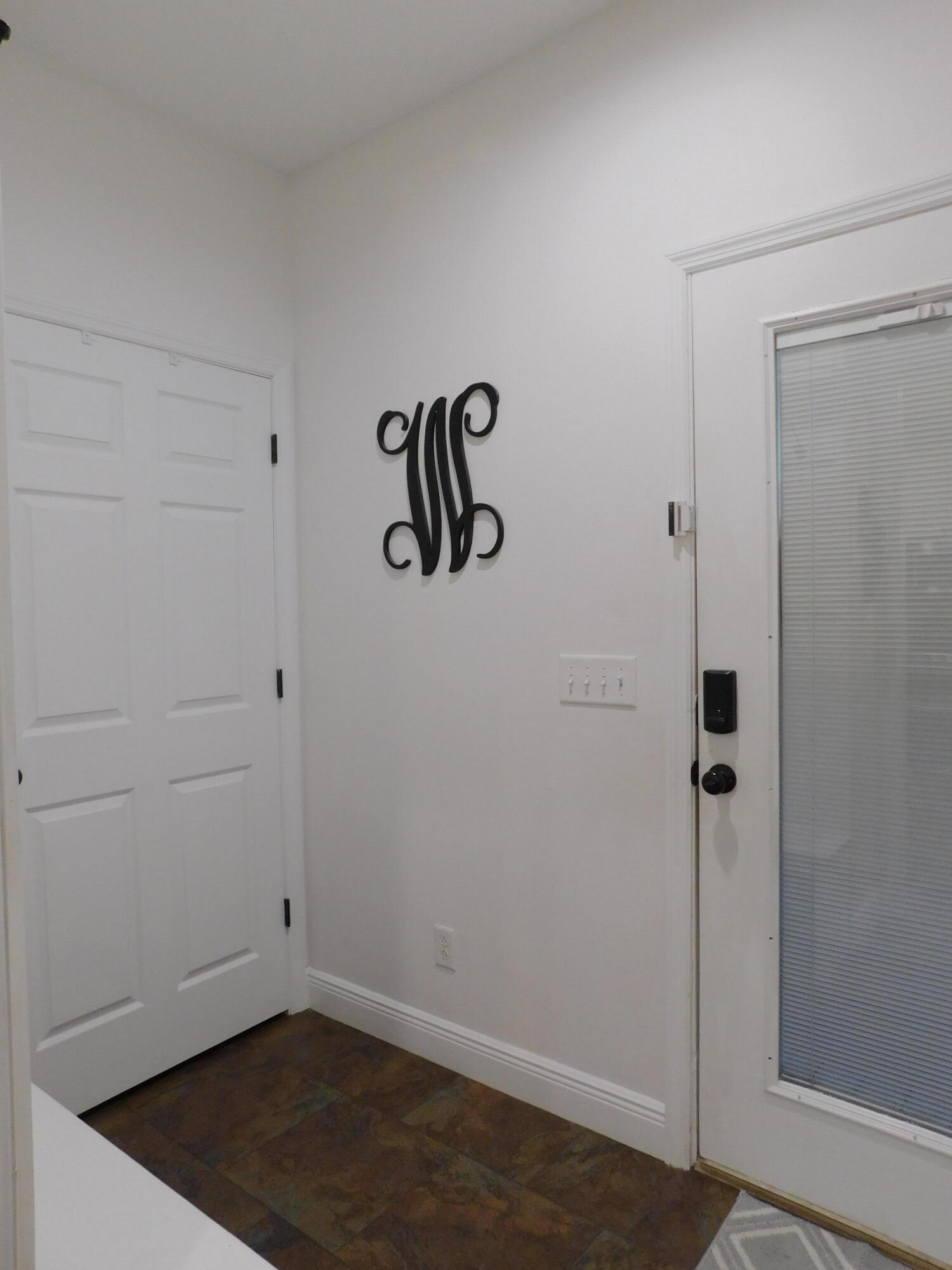 17576 Enoch Road Property Photo 25