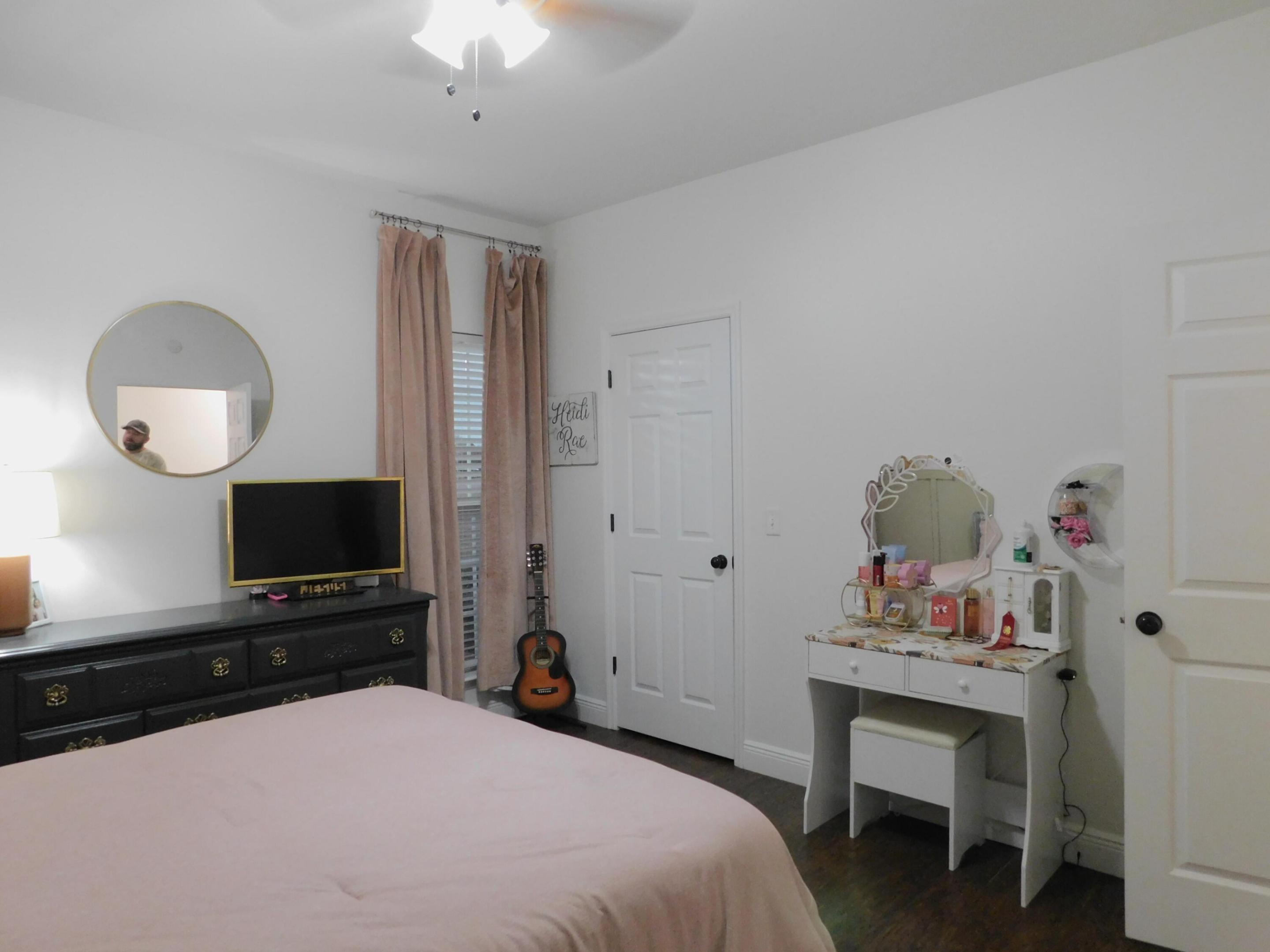 17576 Enoch Road Property Photo 33