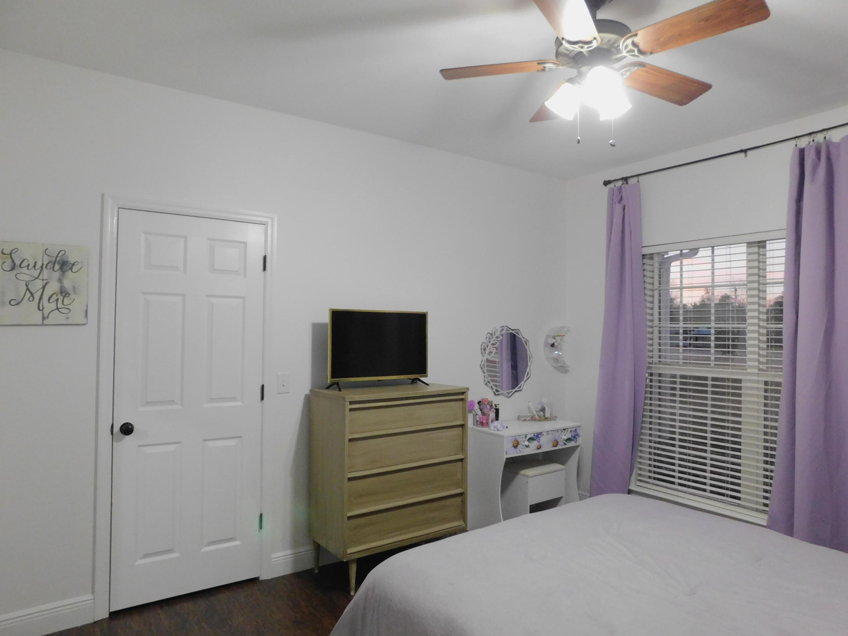 17576 Enoch Road Property Photo 35