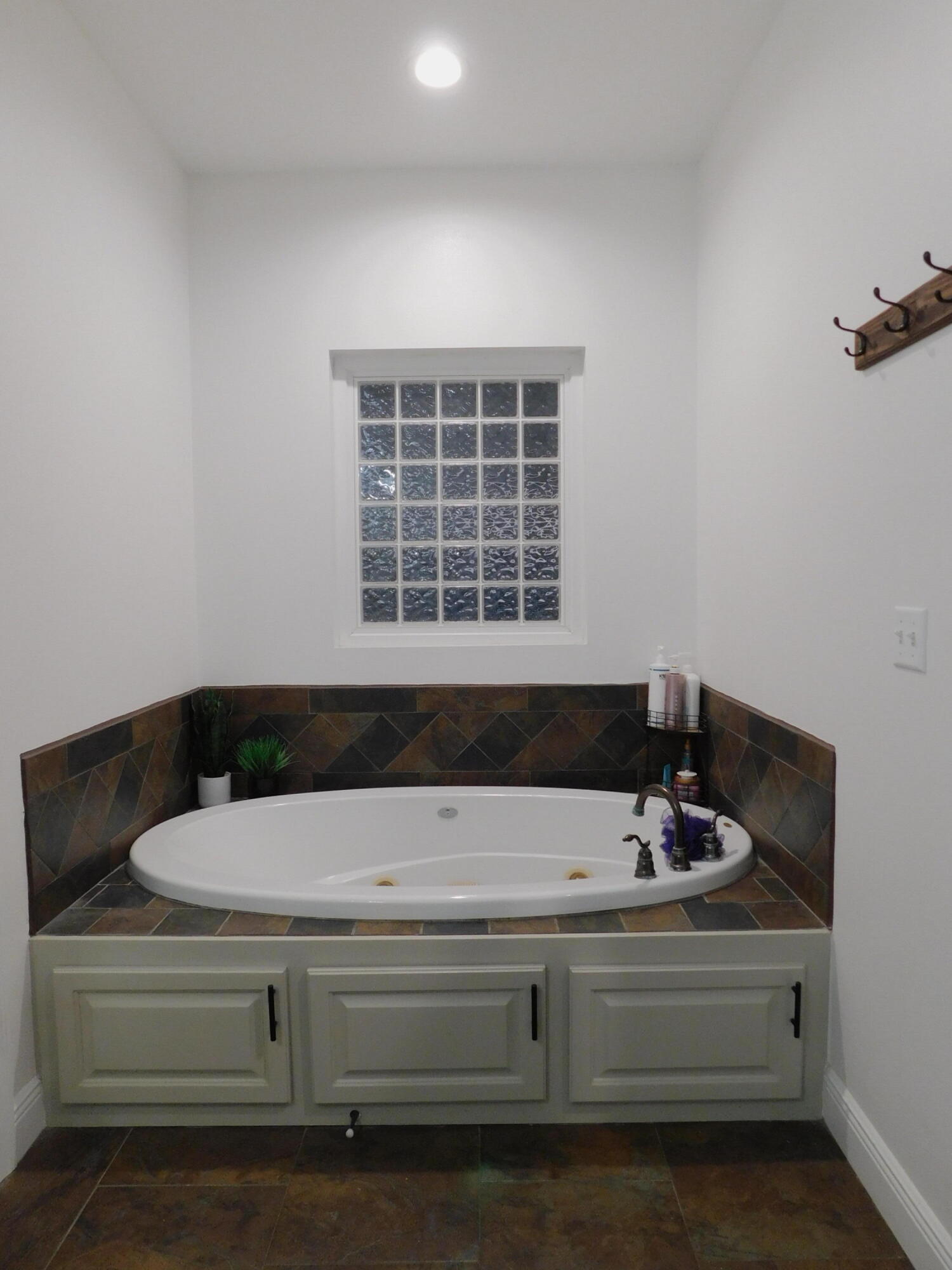 17576 Enoch Road Property Photo 40