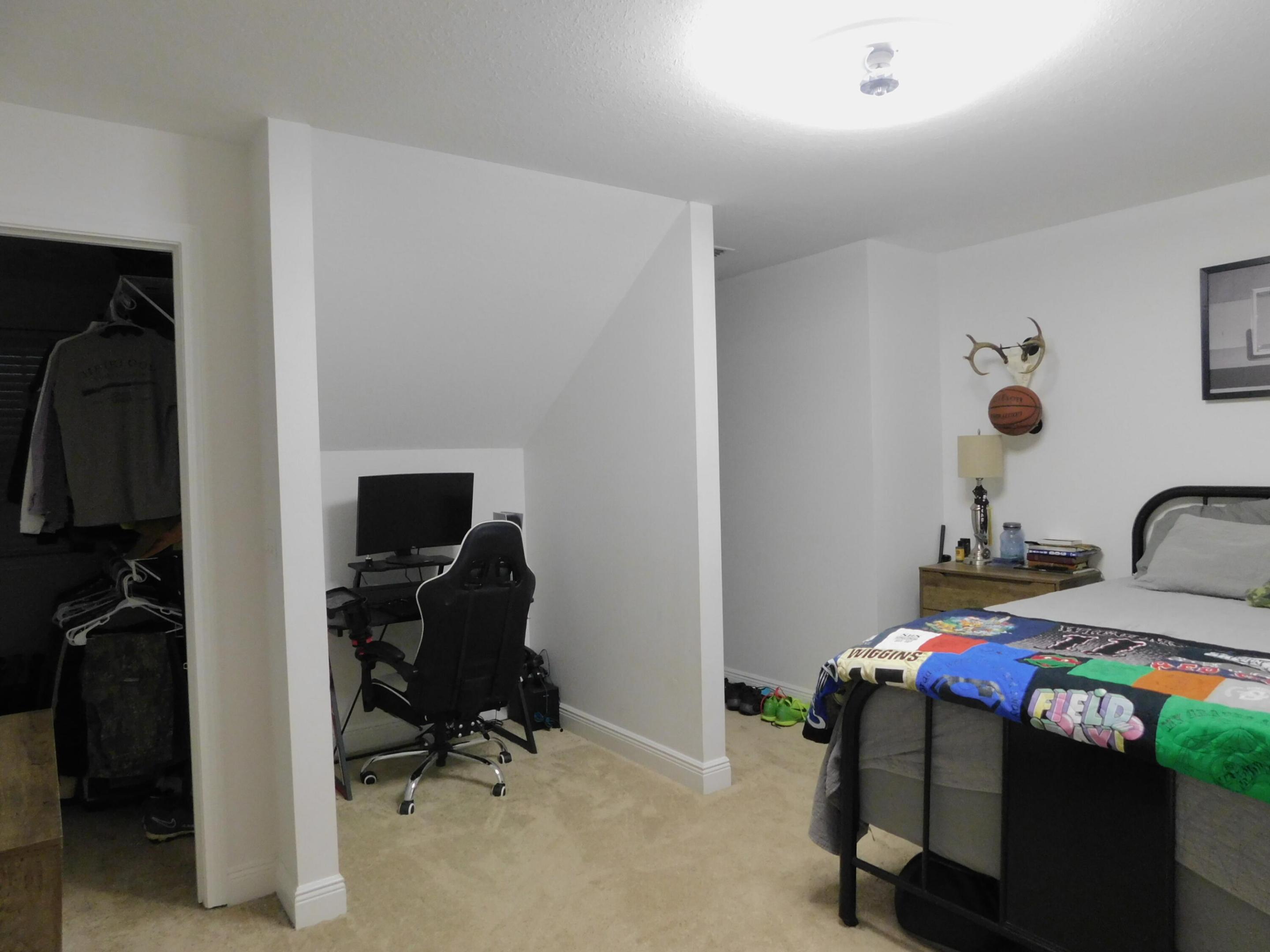 17576 Enoch Road Property Photo 47