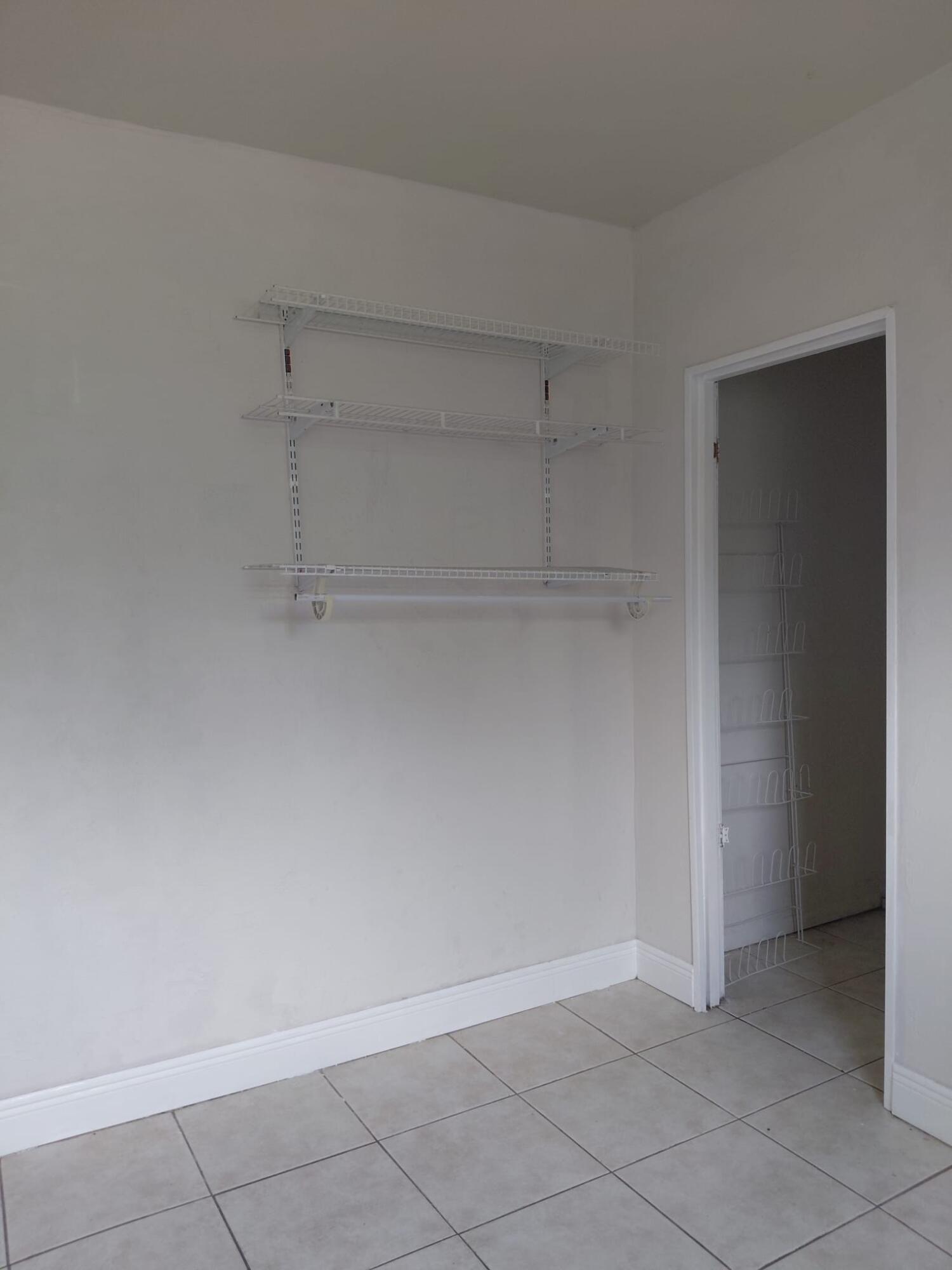4610 Belvedere Road Unit 2 Property Photo 14