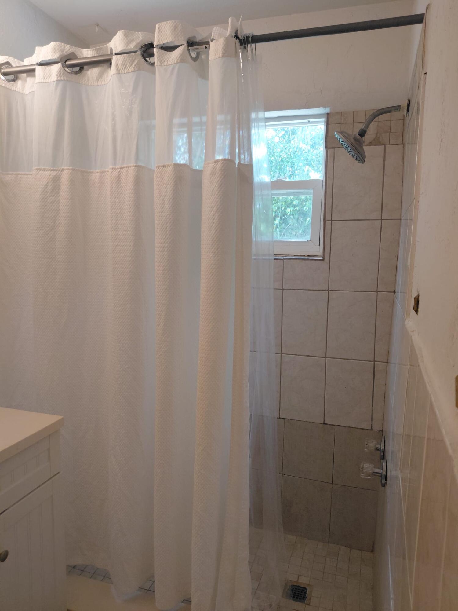 4610 Belvedere Road Unit 2 Property Photo 16