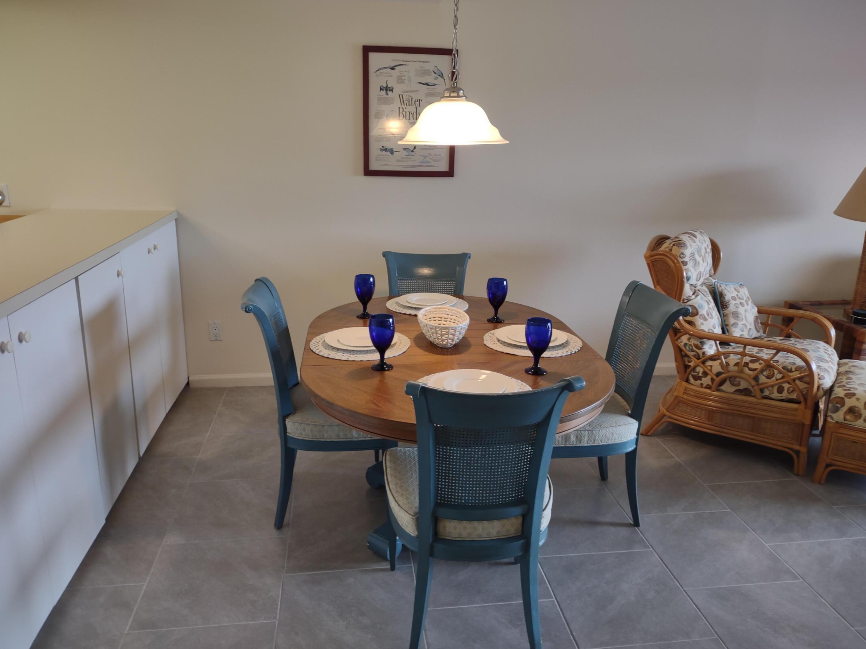5527 Ne Gulfstream Way Property Photo 10