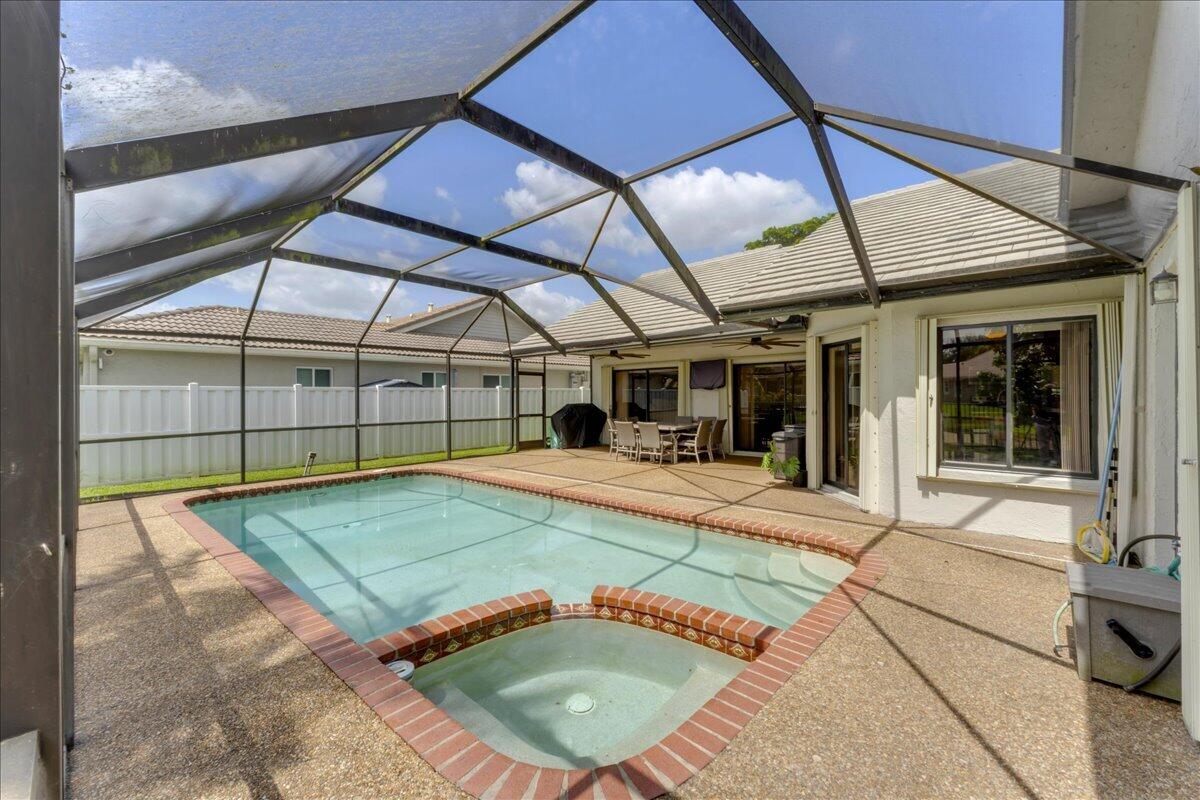 5345 Nw 58th Terrace Property Photo 3