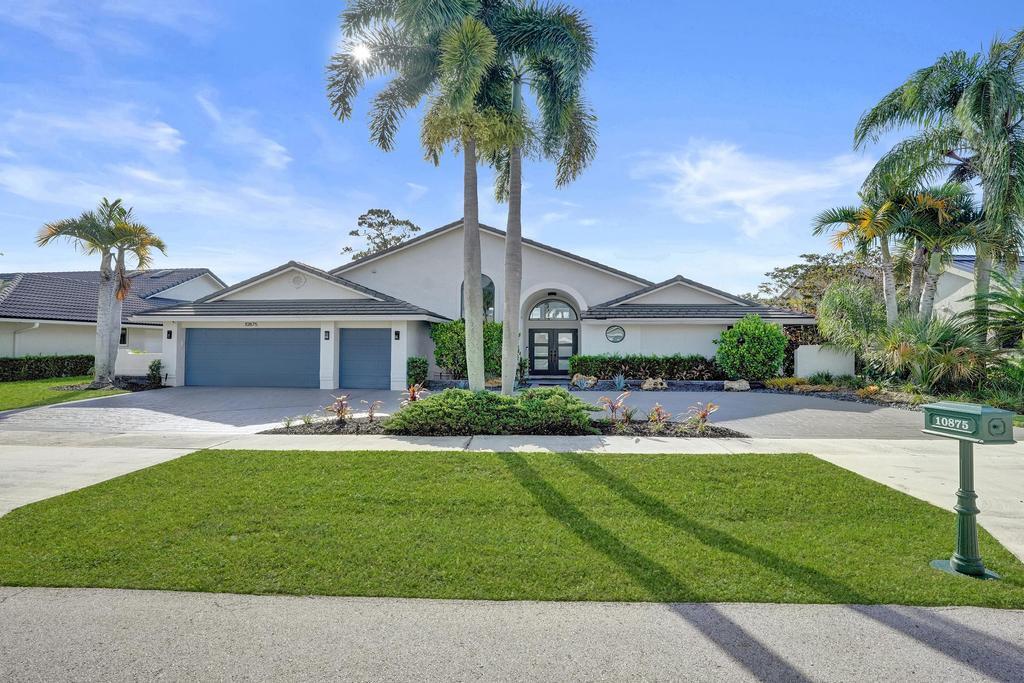 10875 Boca Woods Lane Property Photo 1