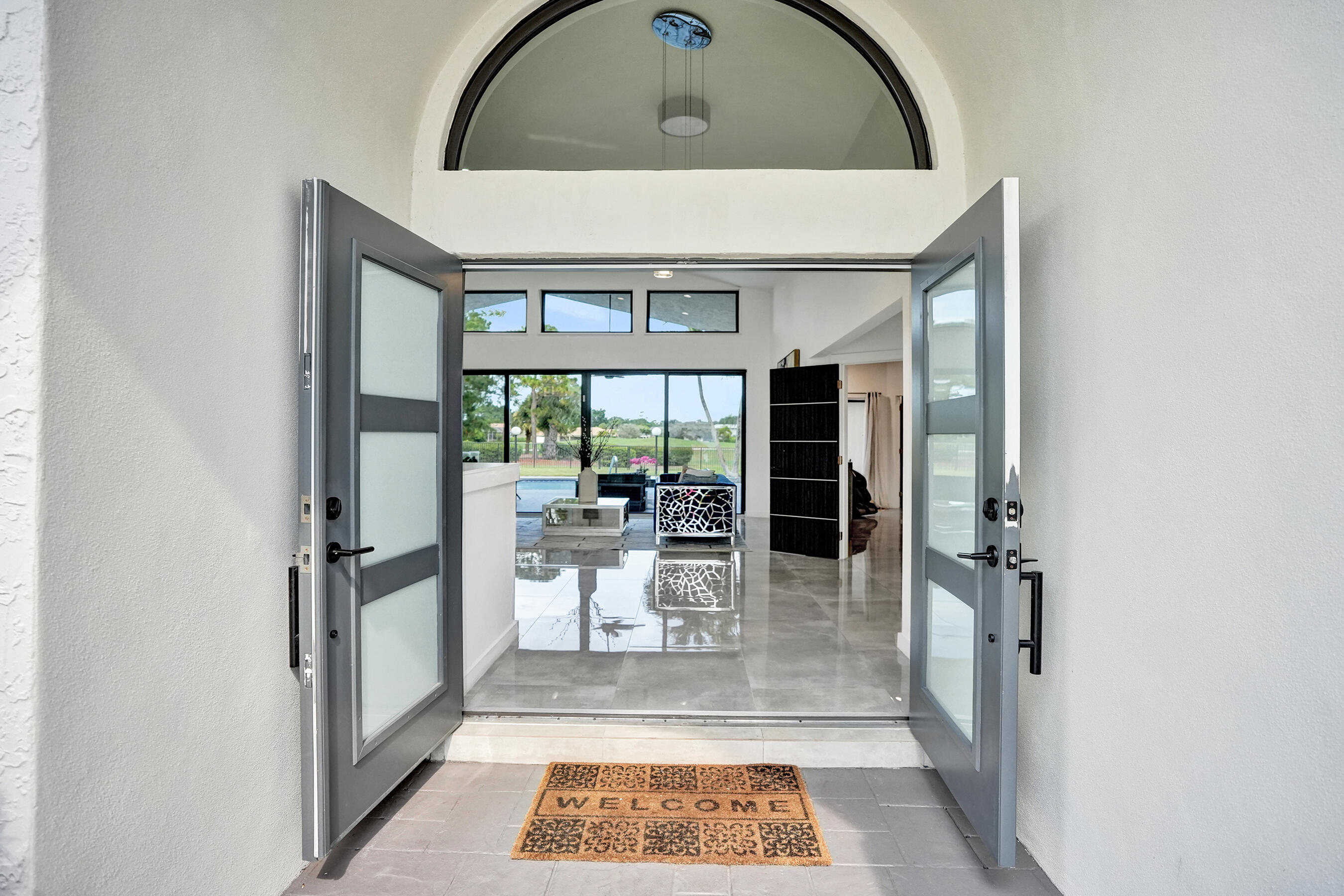 10875 Boca Woods Lane Property Photo 6