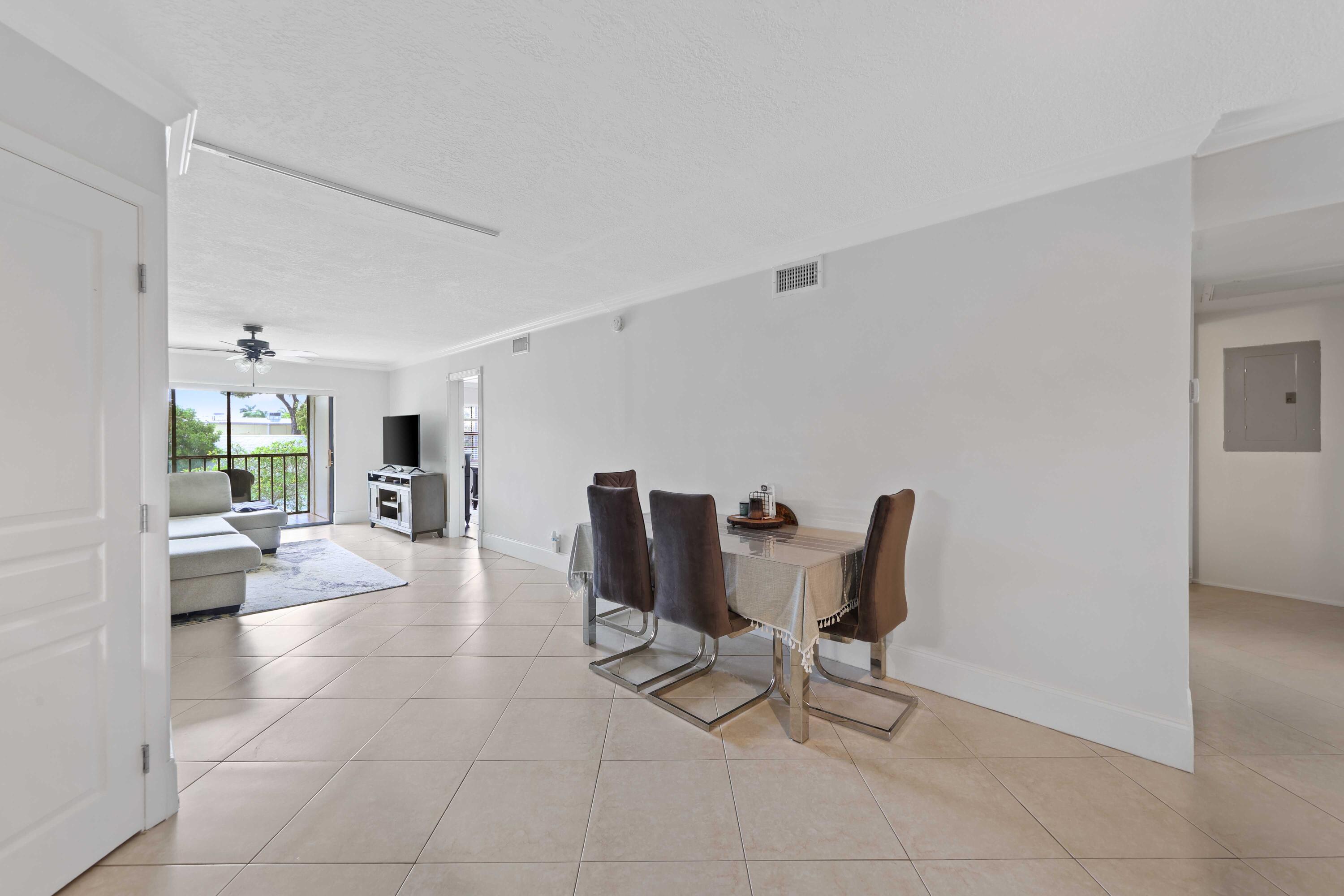 3020 Florida Boulevard 202-c Property Photo 8