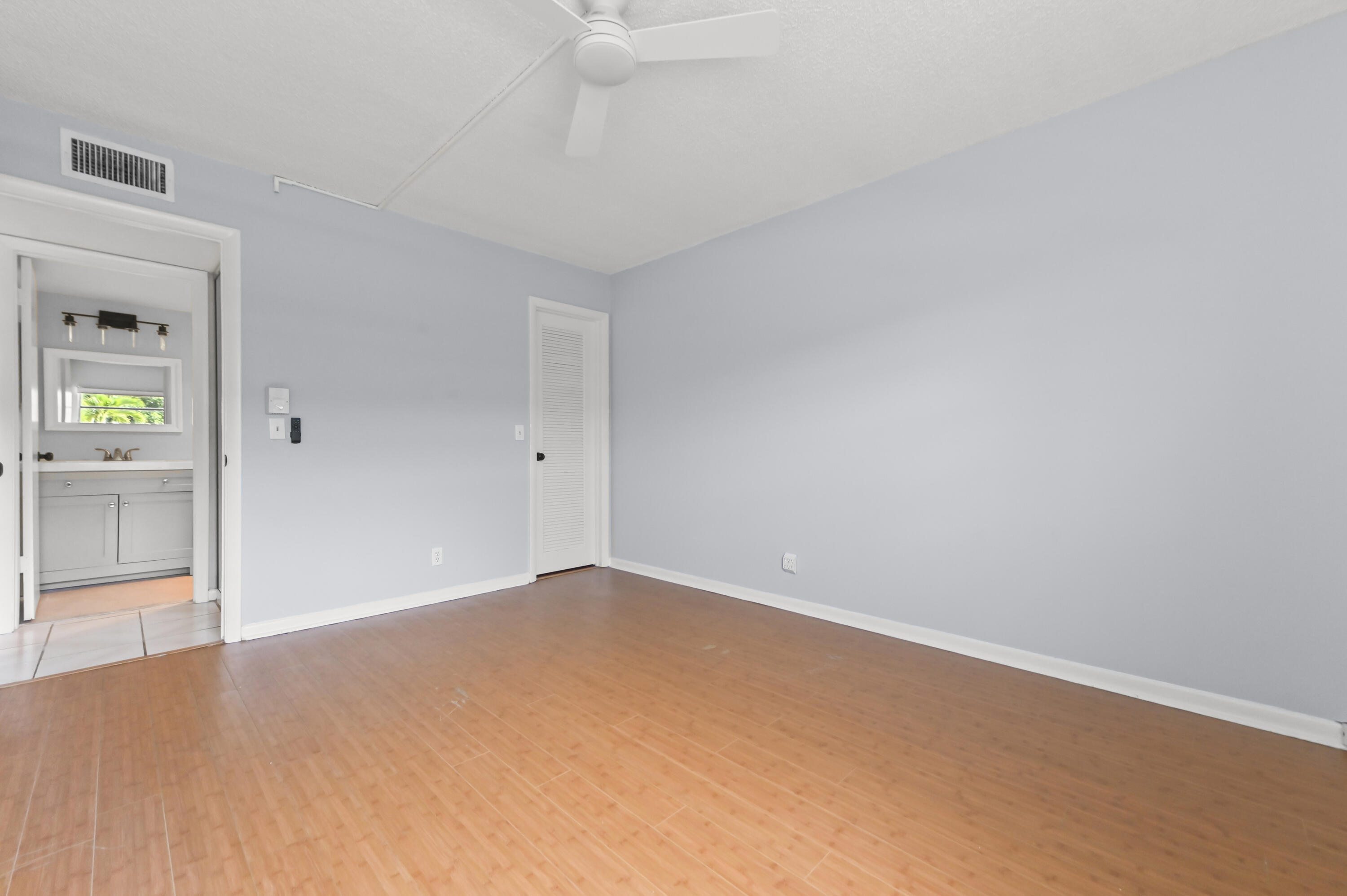 548 Capri L Property Photo 13