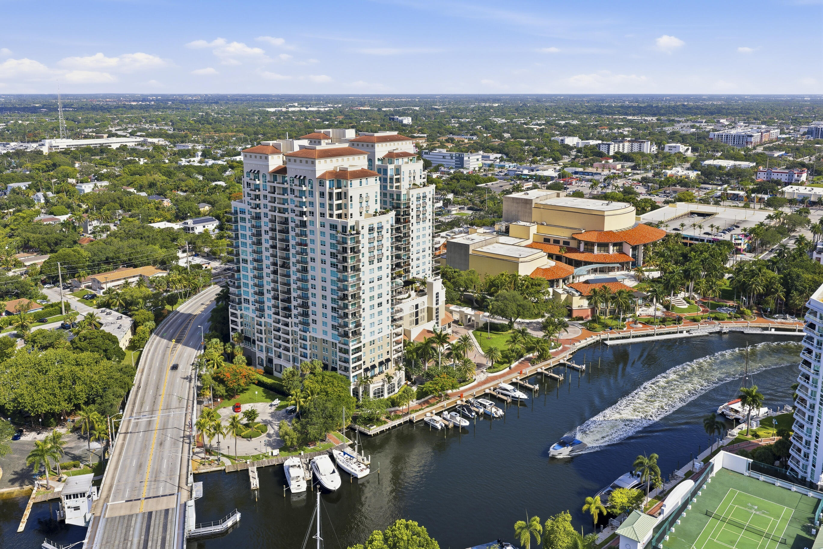 610 W Las Olas Boulevard 1118n Property Photo 6